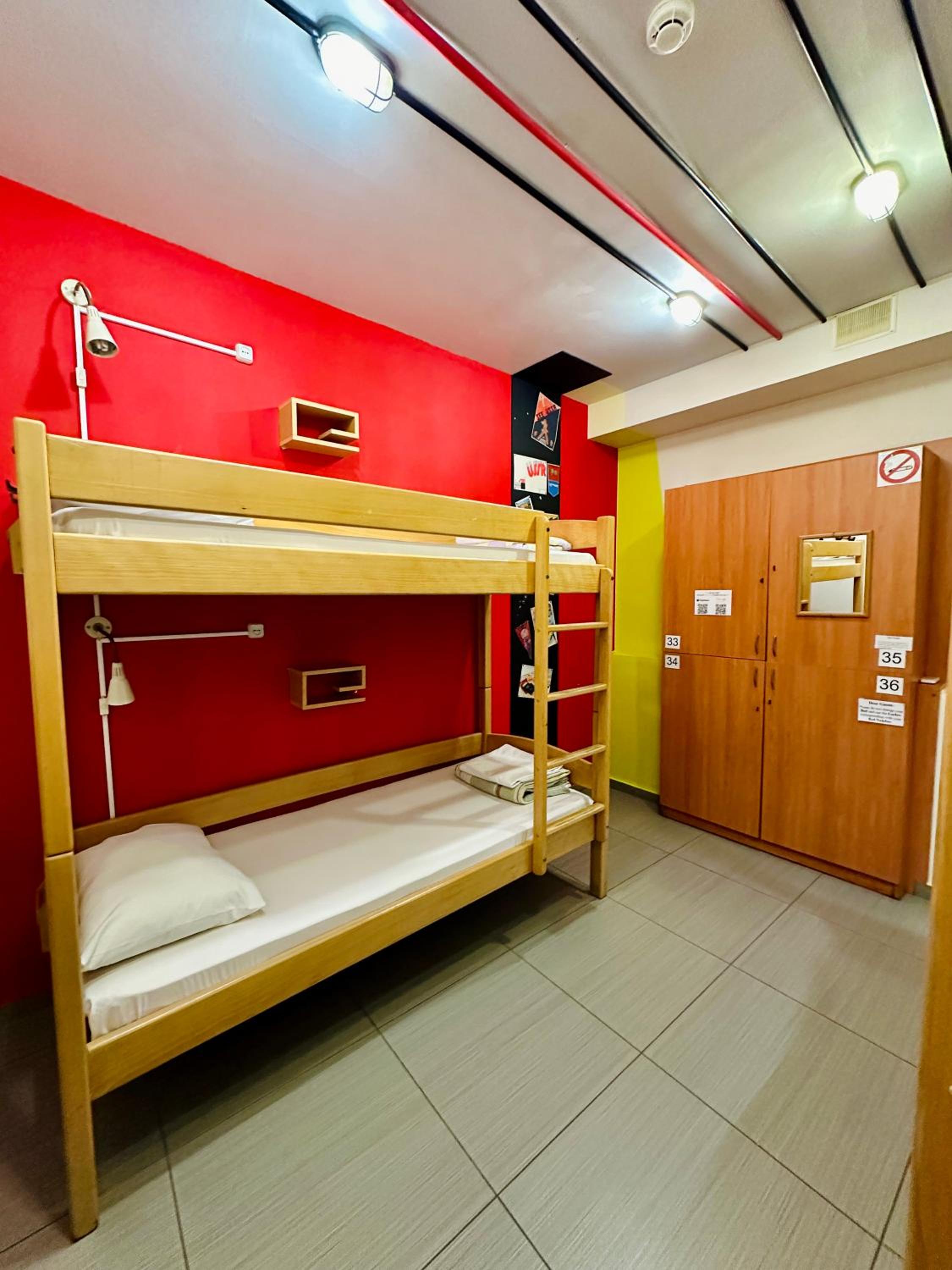 Envoy Hostel & Tours