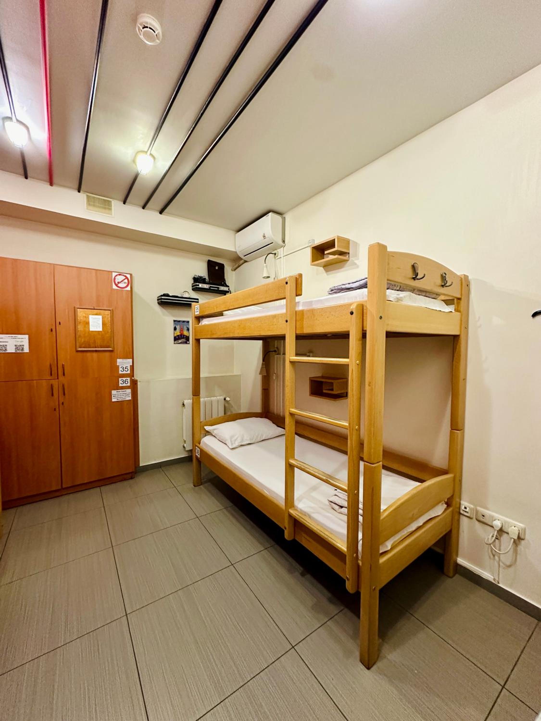 Envoy Hostel & Tours