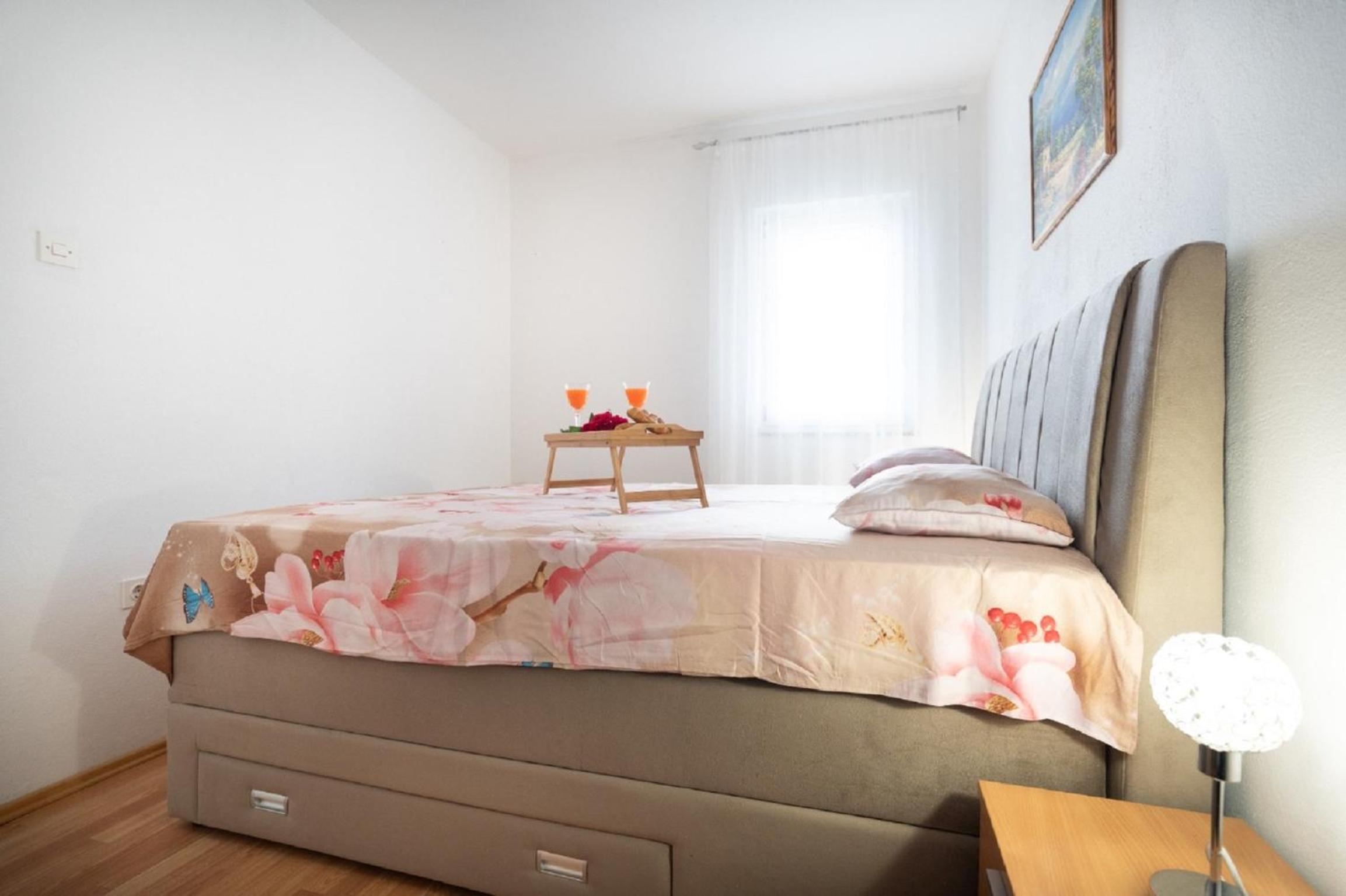 Apartments Milic