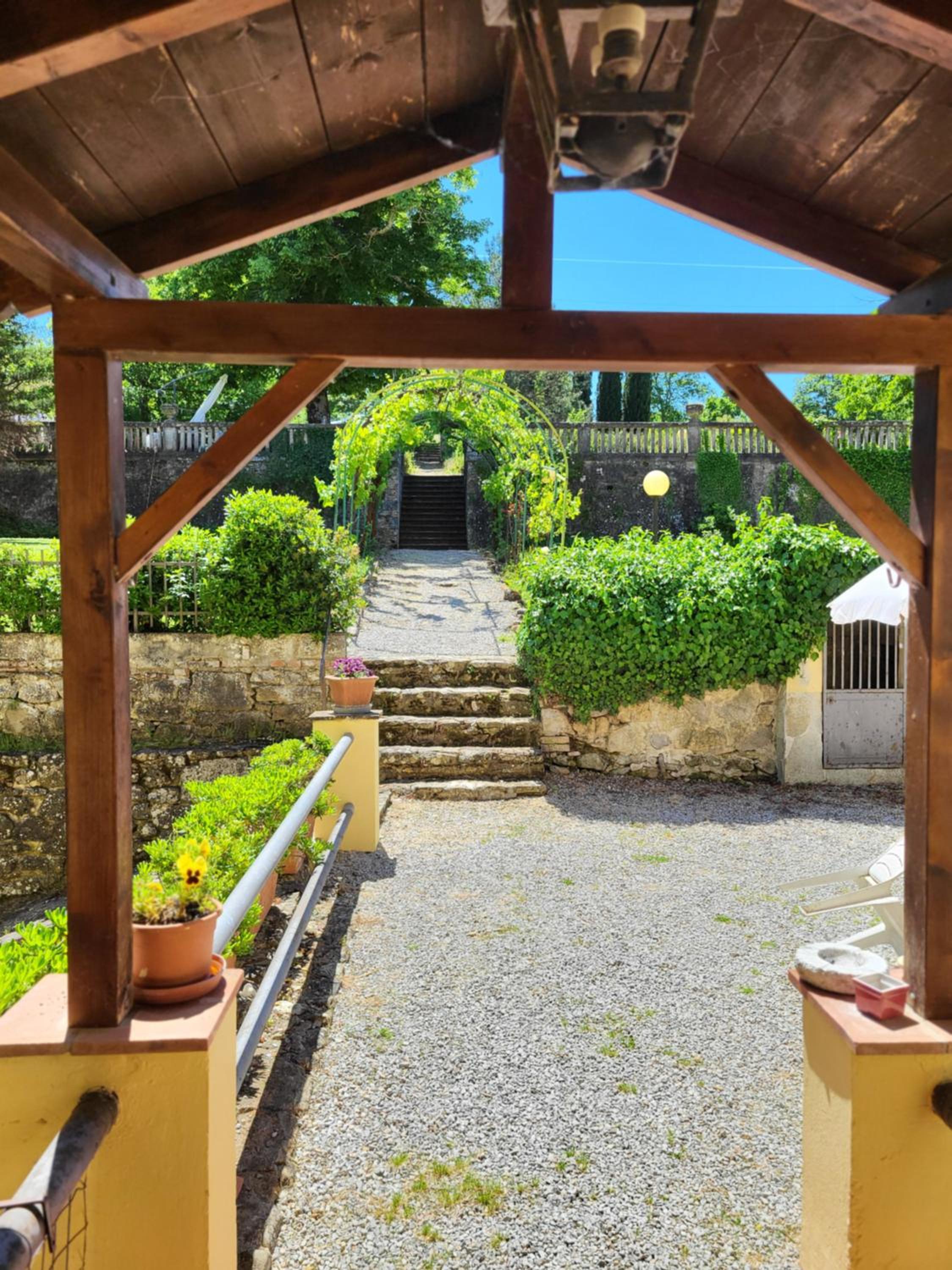 villa badia a ruoti La Casina di Tina