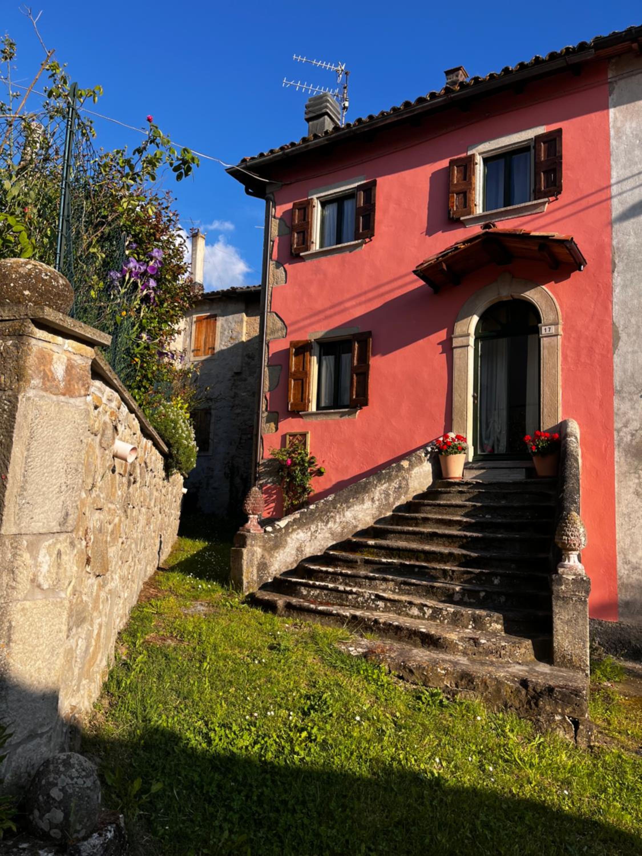 B&B Camelia view 3