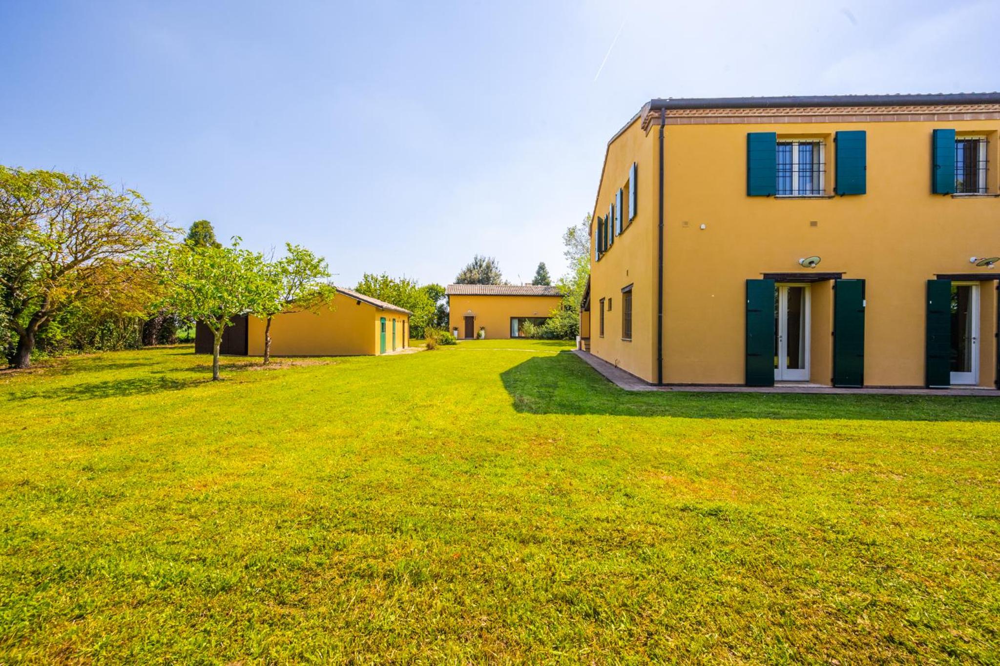 Villa con Giardino e Dependence view 5