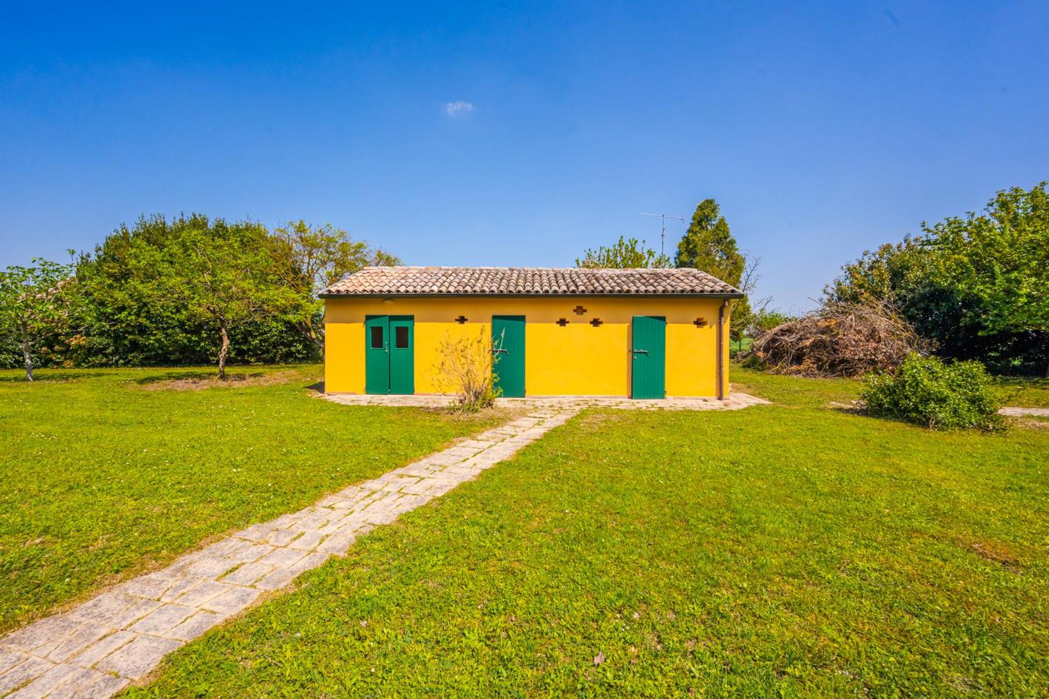 Villa con Giardino e Dependence view 4