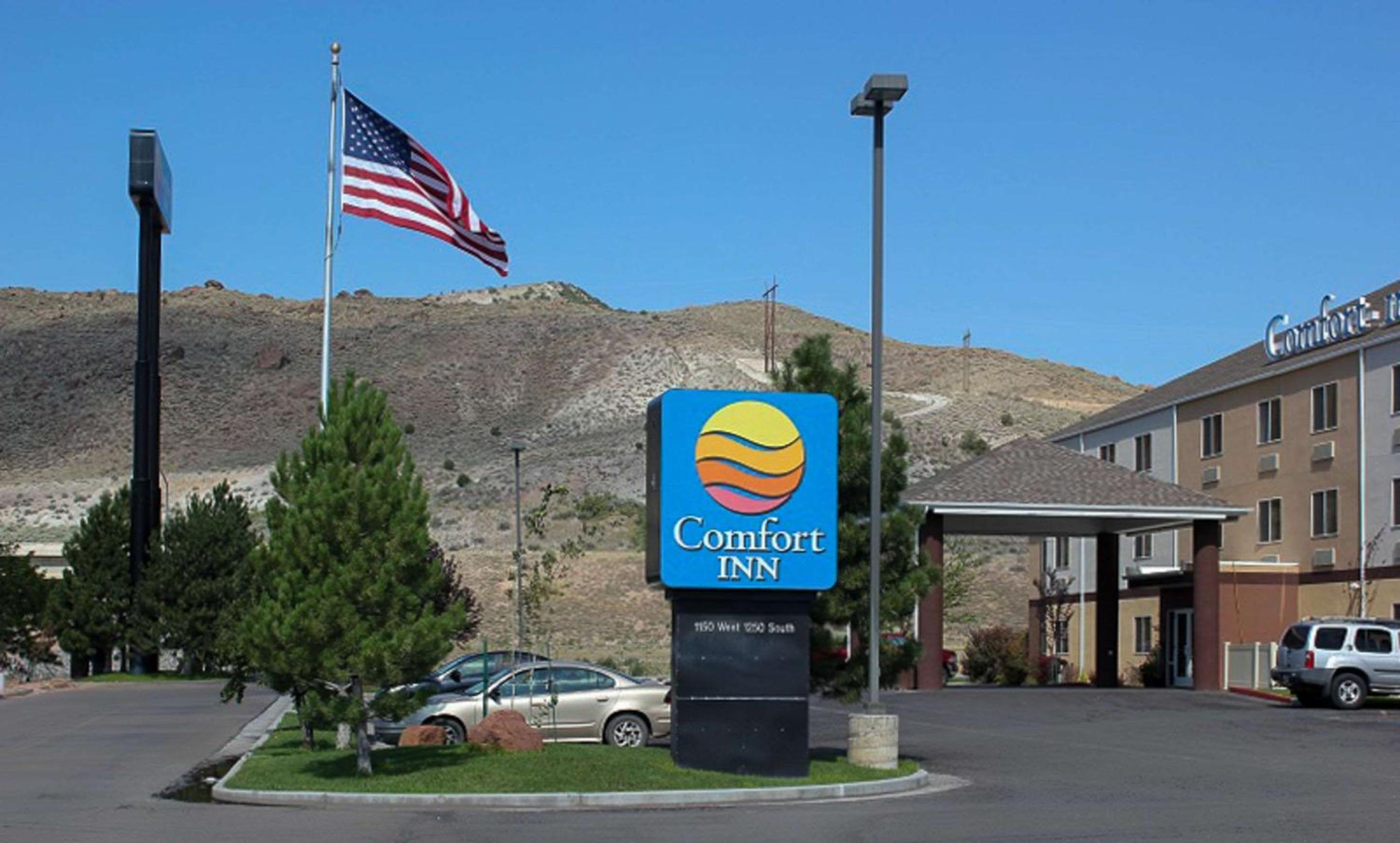 Richfield Vacations - Comfort Inn Richfield I-70 - Property Image 1