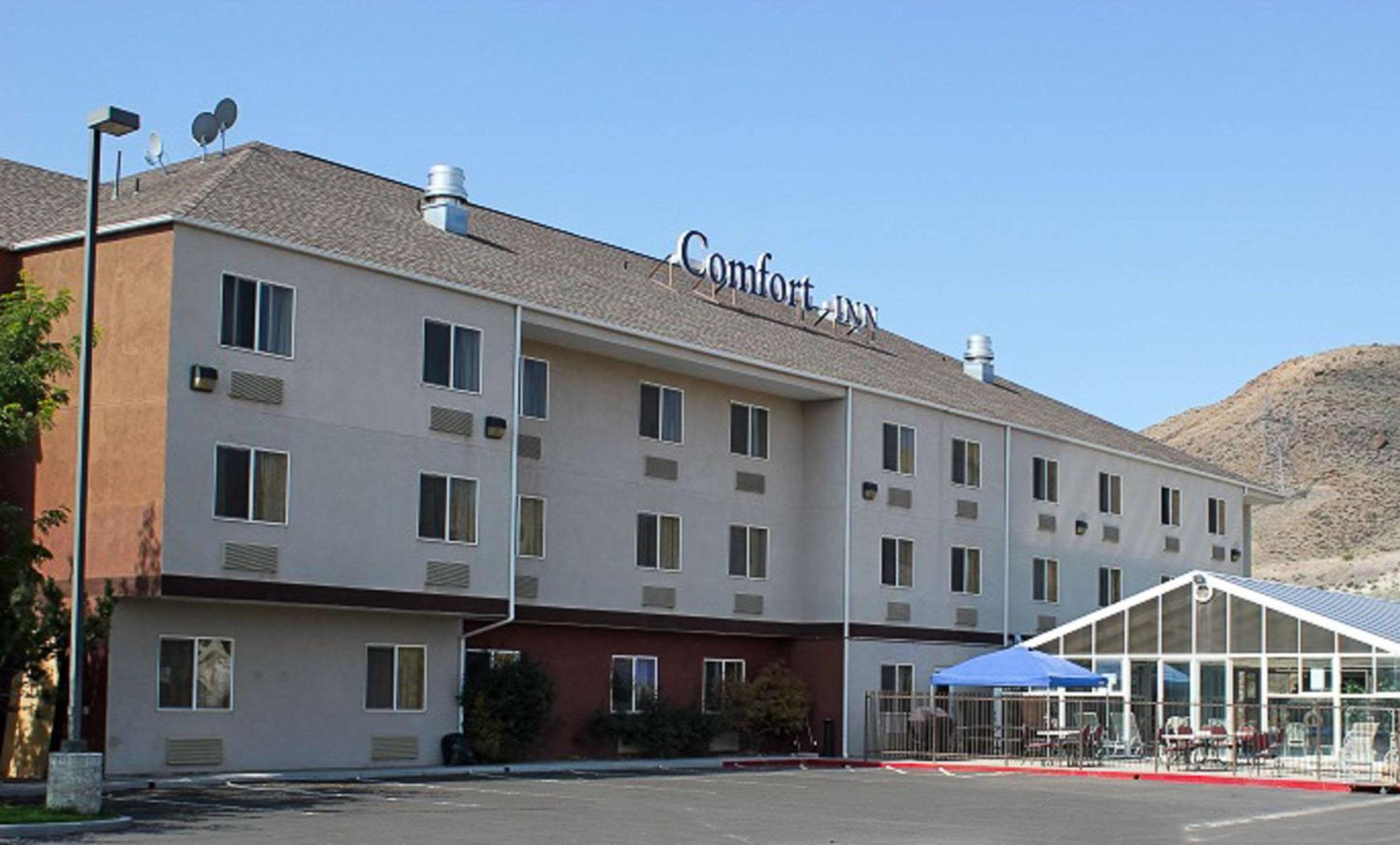 Comfort Inn Richfield I-70 view 2