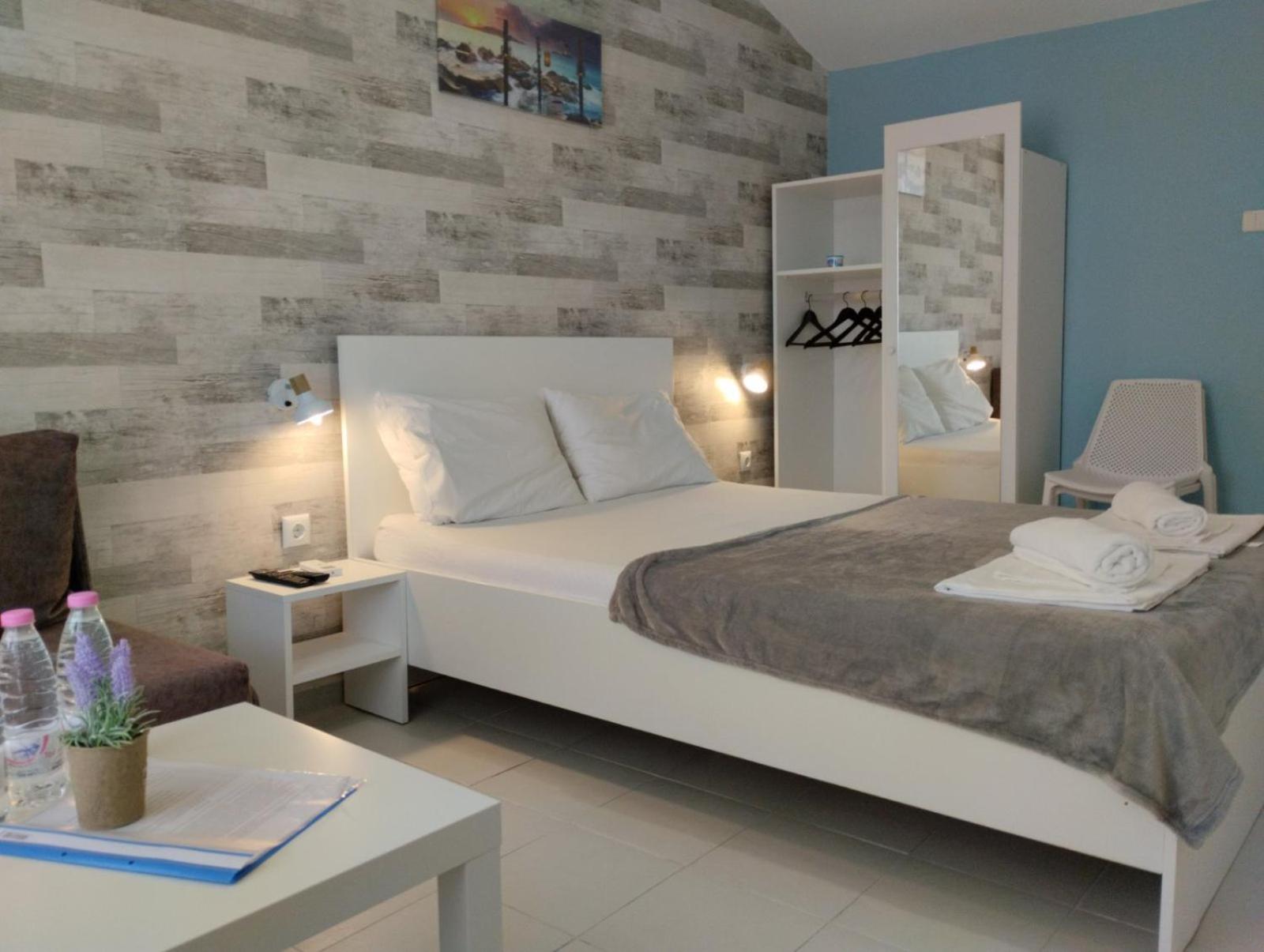 Simada Blue Guesthouse