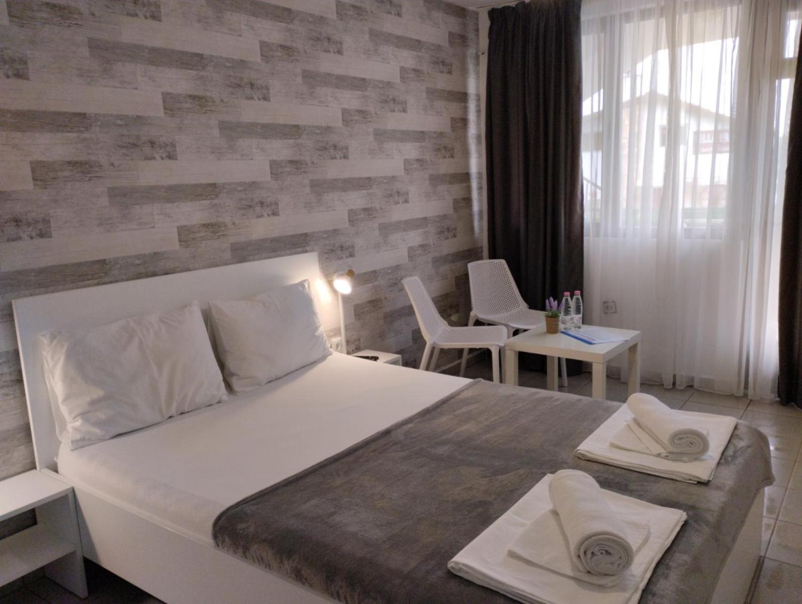 Simada Blue Guesthouse