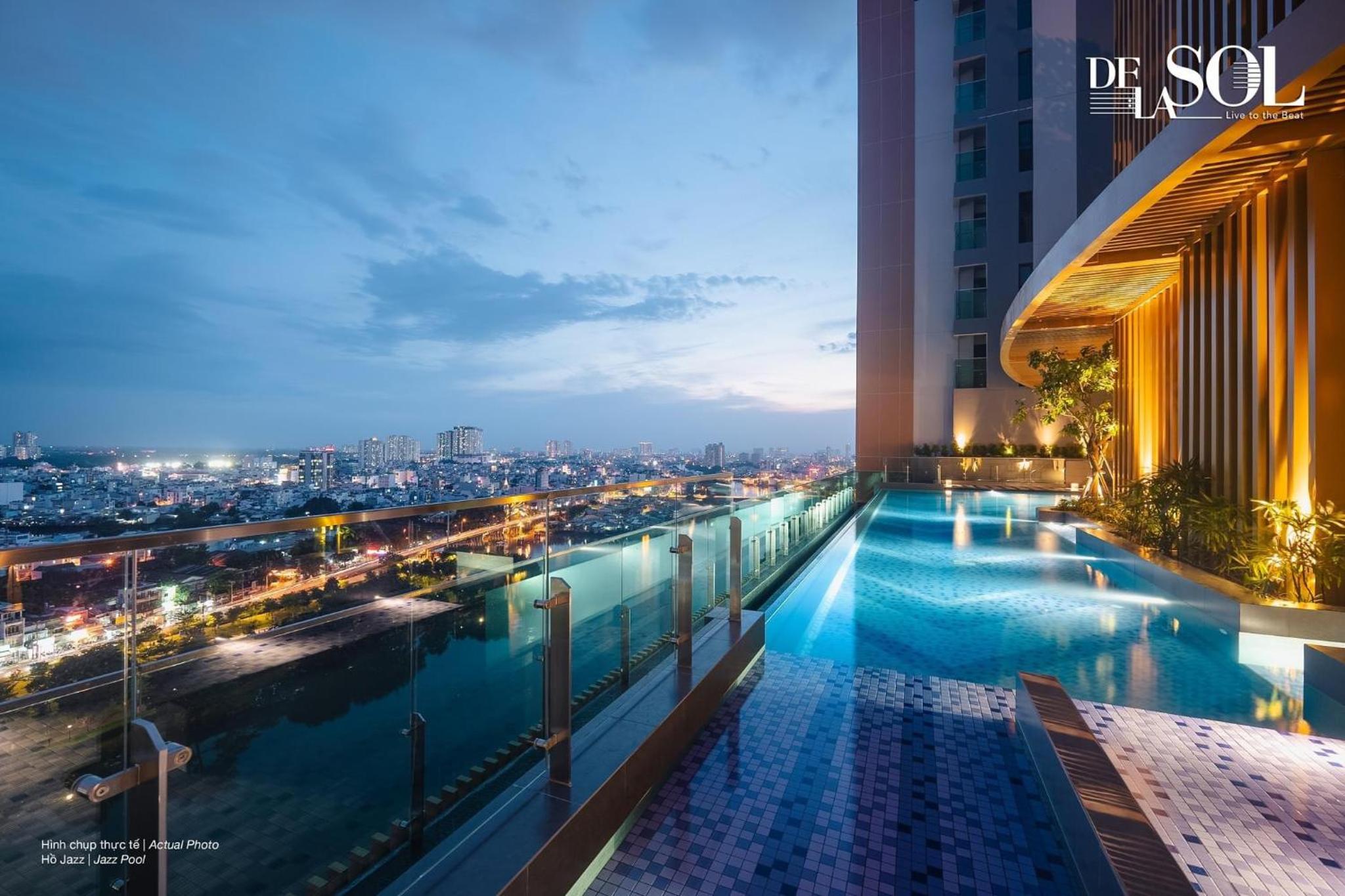 Luxury Delasol Studio- Free Infinity Pool- Near District 1- T-HOUSING