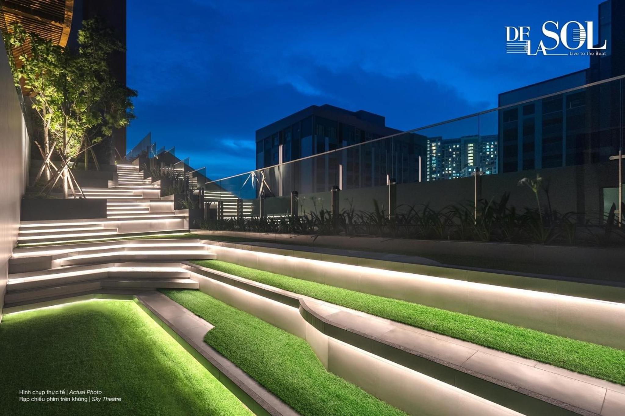 Luxury Delasol Studio- Free Infinity Pool- Near District 1- T-HOUSING