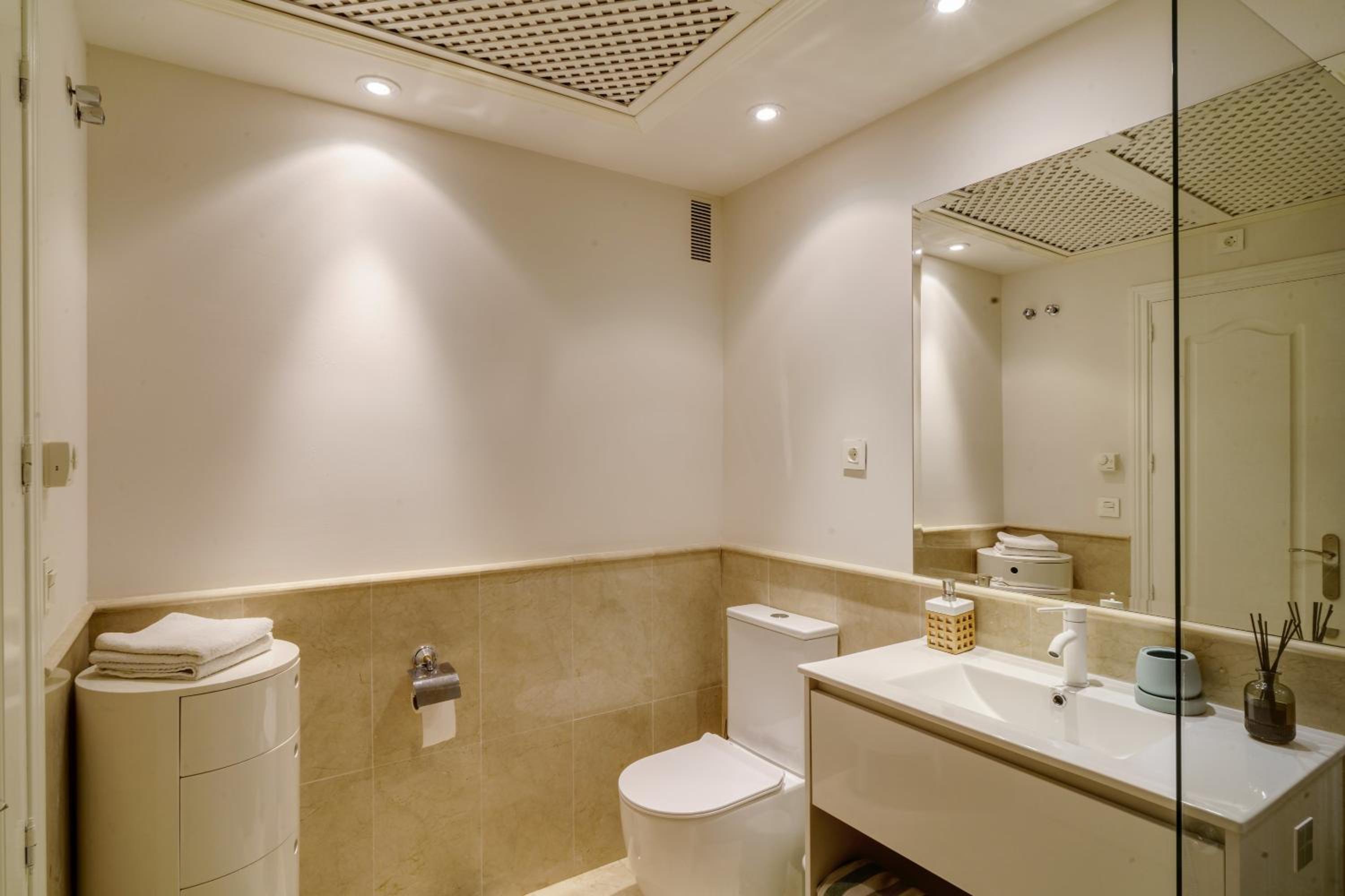 Heavean Garden flat
