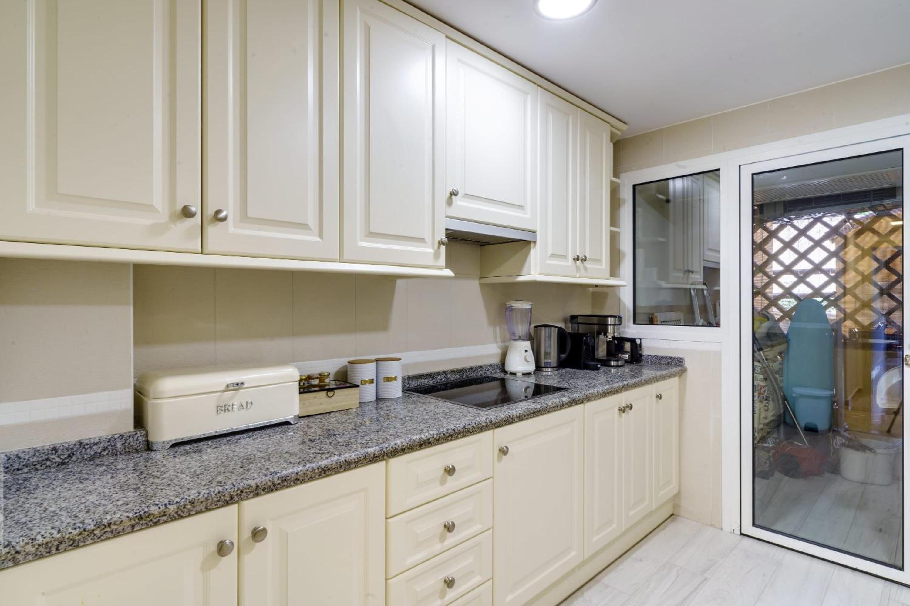 Heavean Garden flat