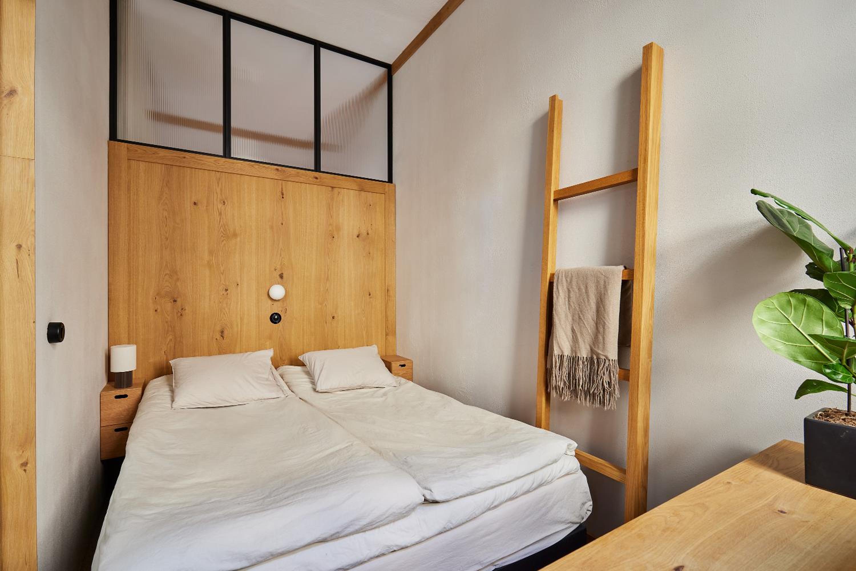 Design district gem, private sauna