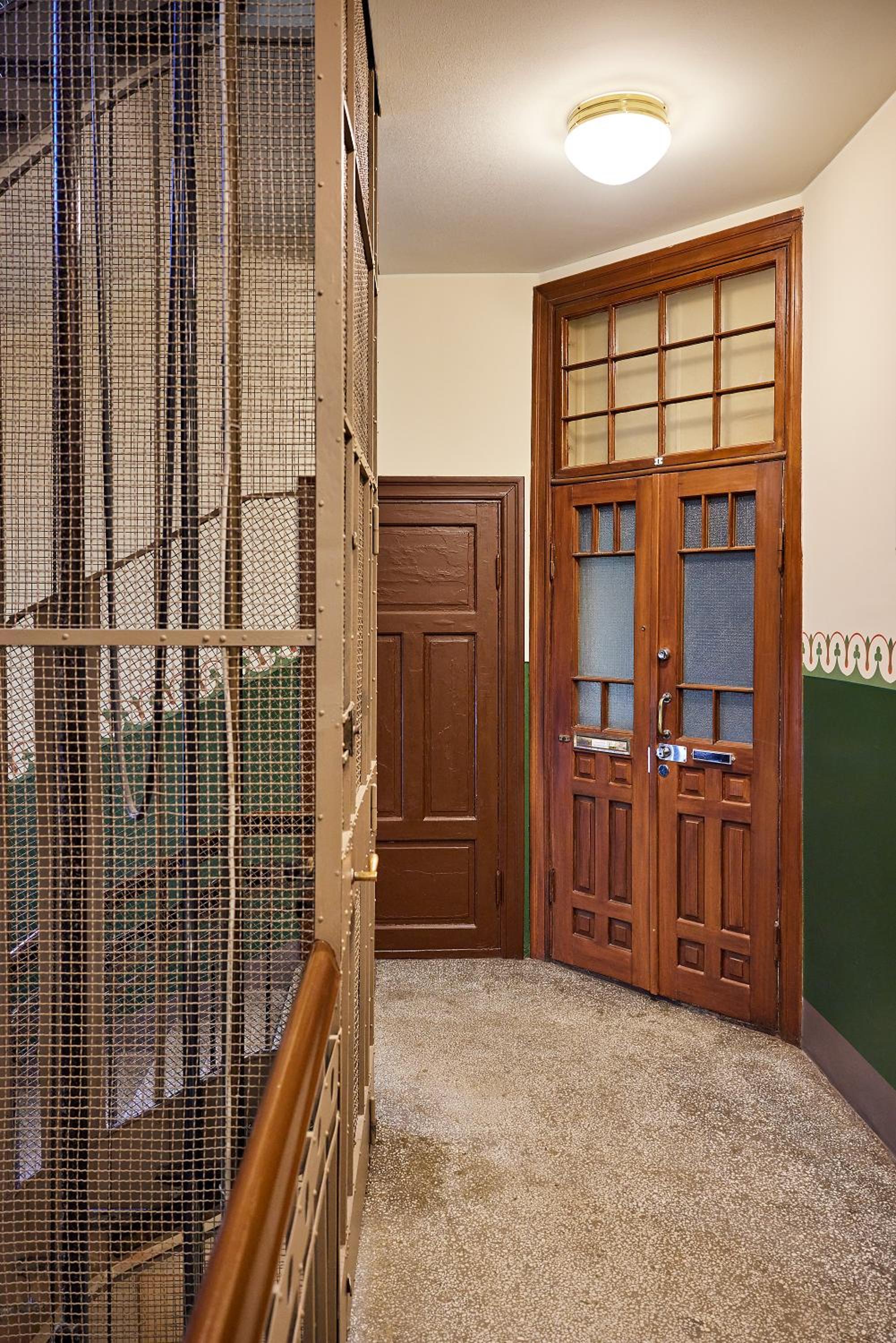 Design district gem, private sauna