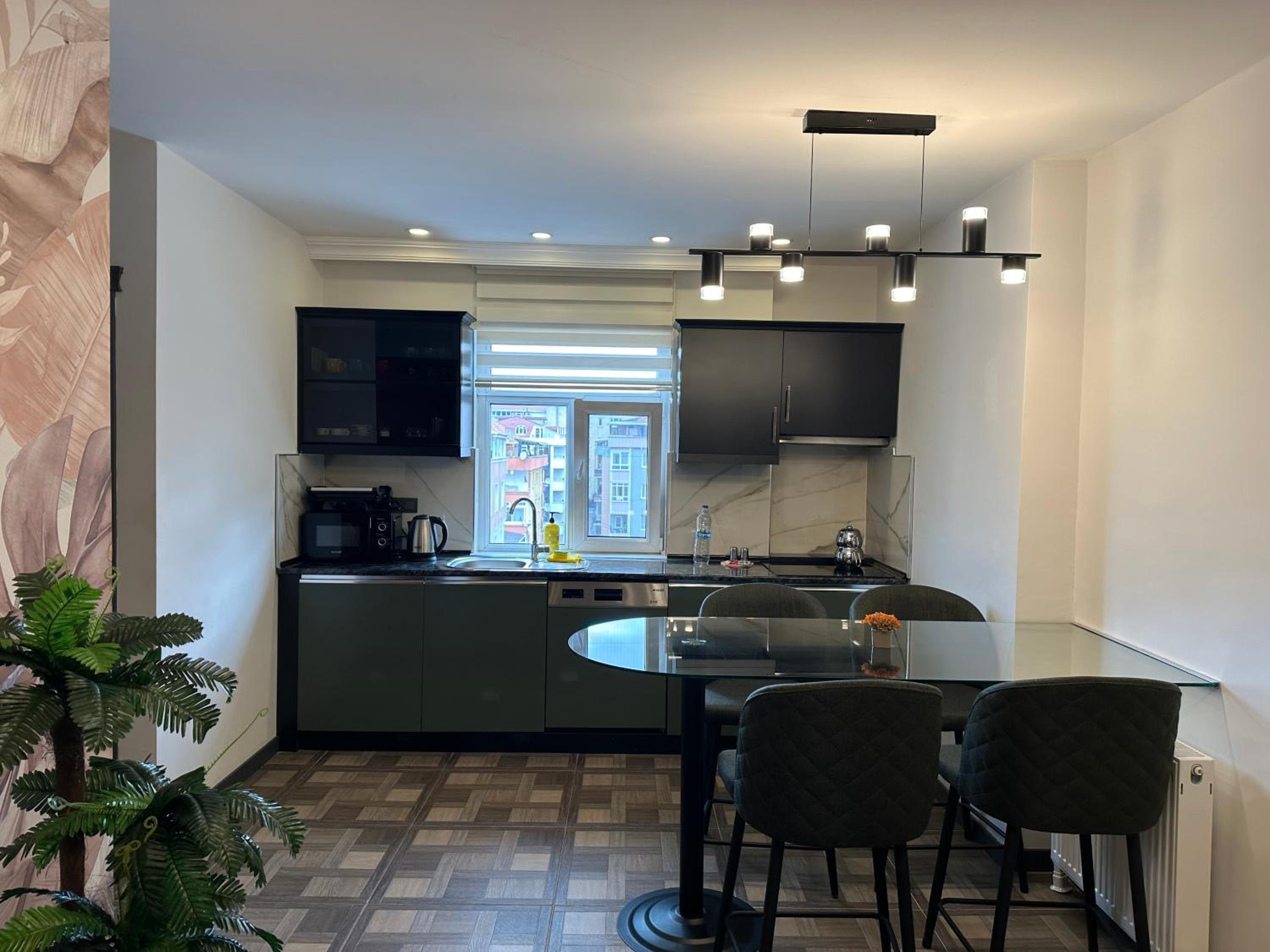 BayMari Suites Şehir Hayatı - Image 106