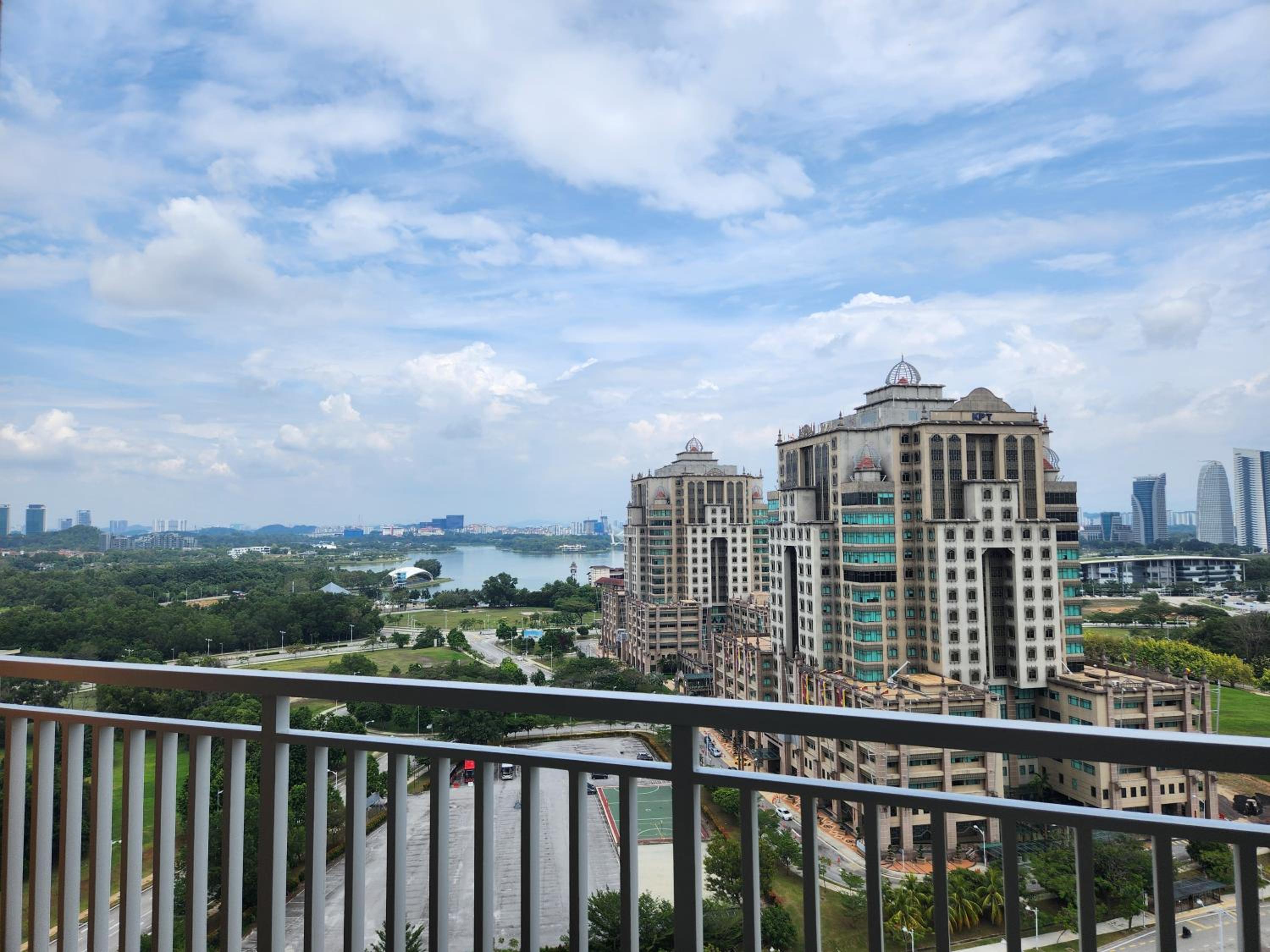 Antara Lima Homestay Putrajaya