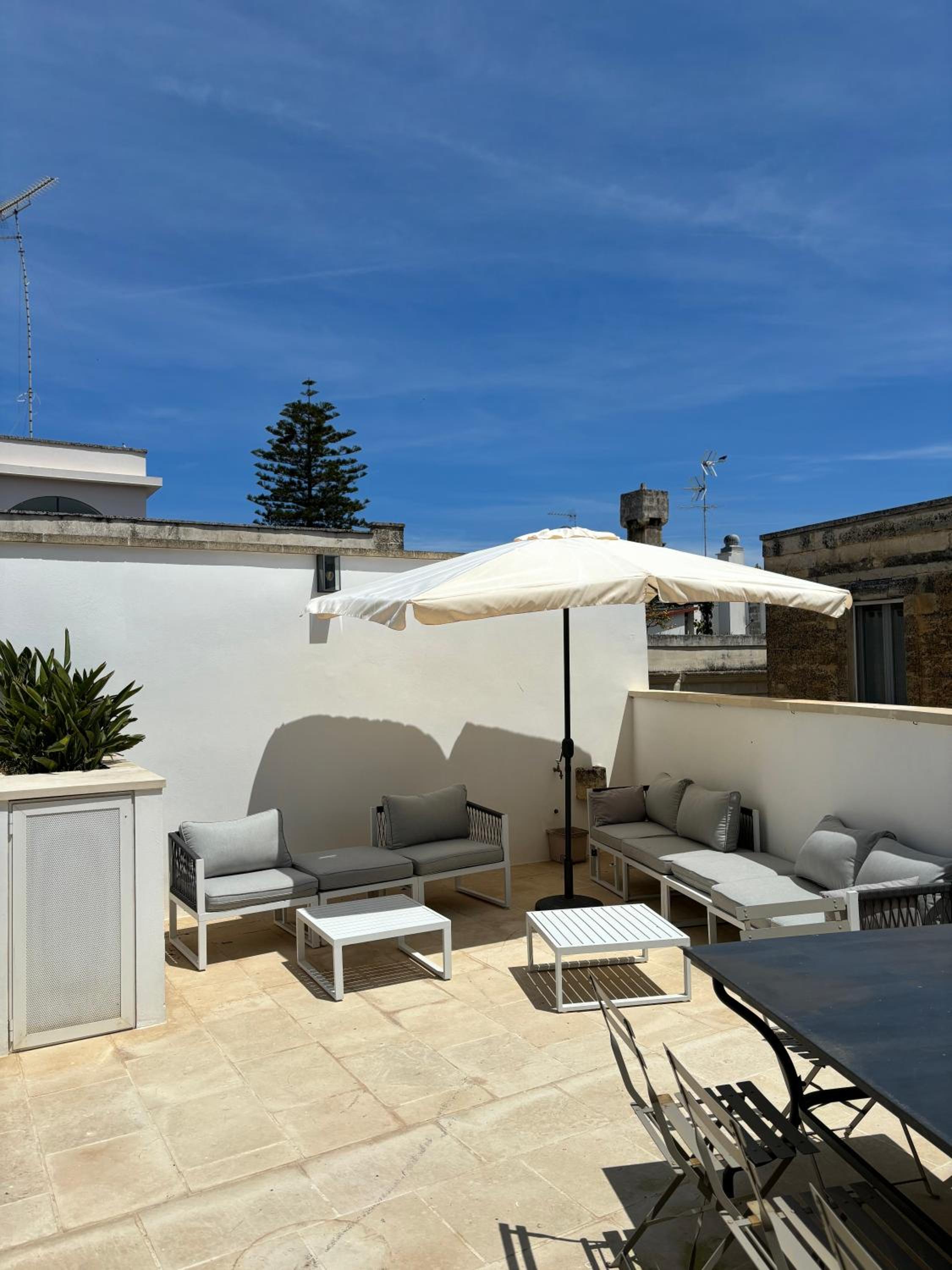 Alora boutique suites