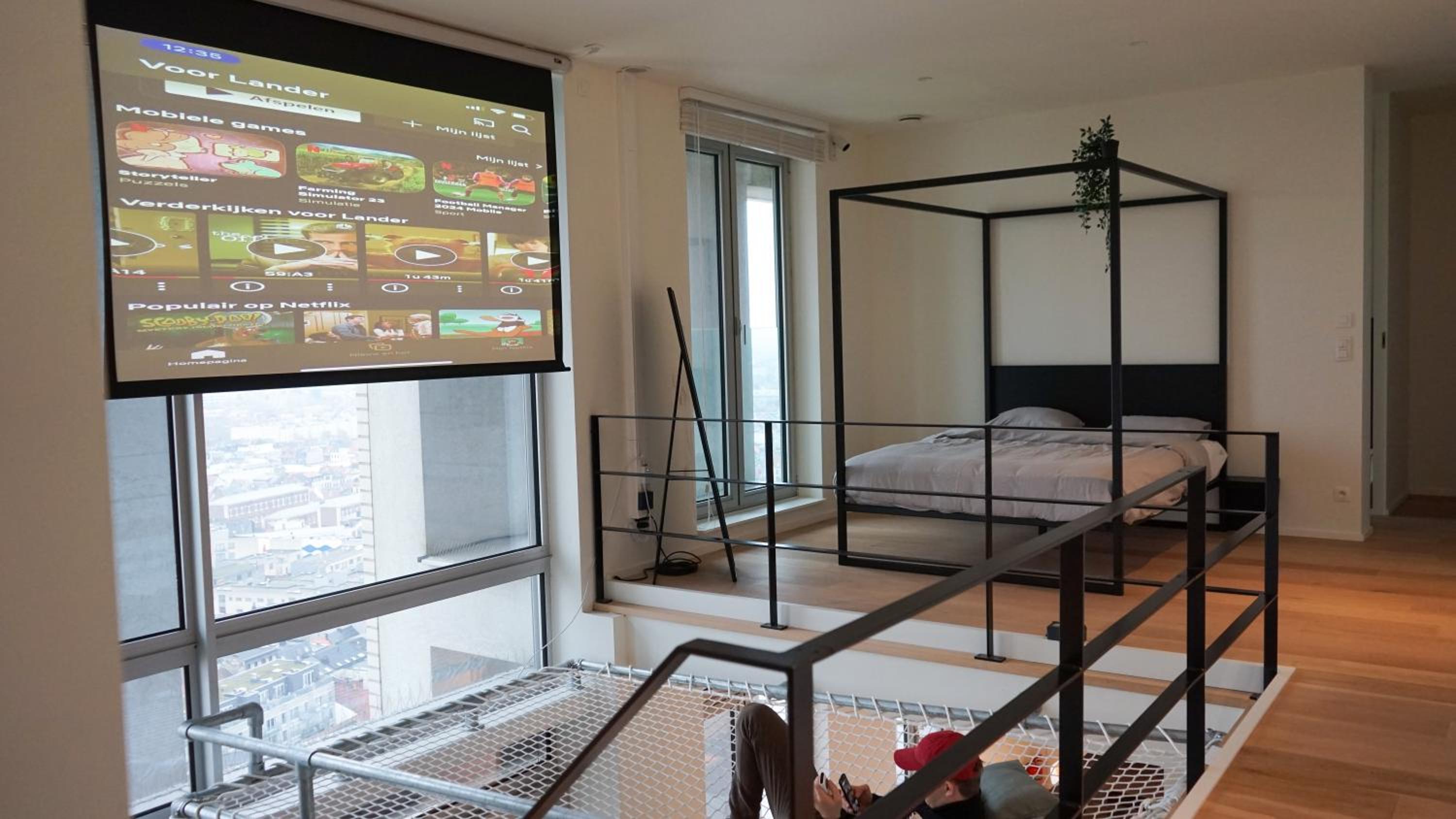 Sky Loft - Spacious Penthouse with Epic Views