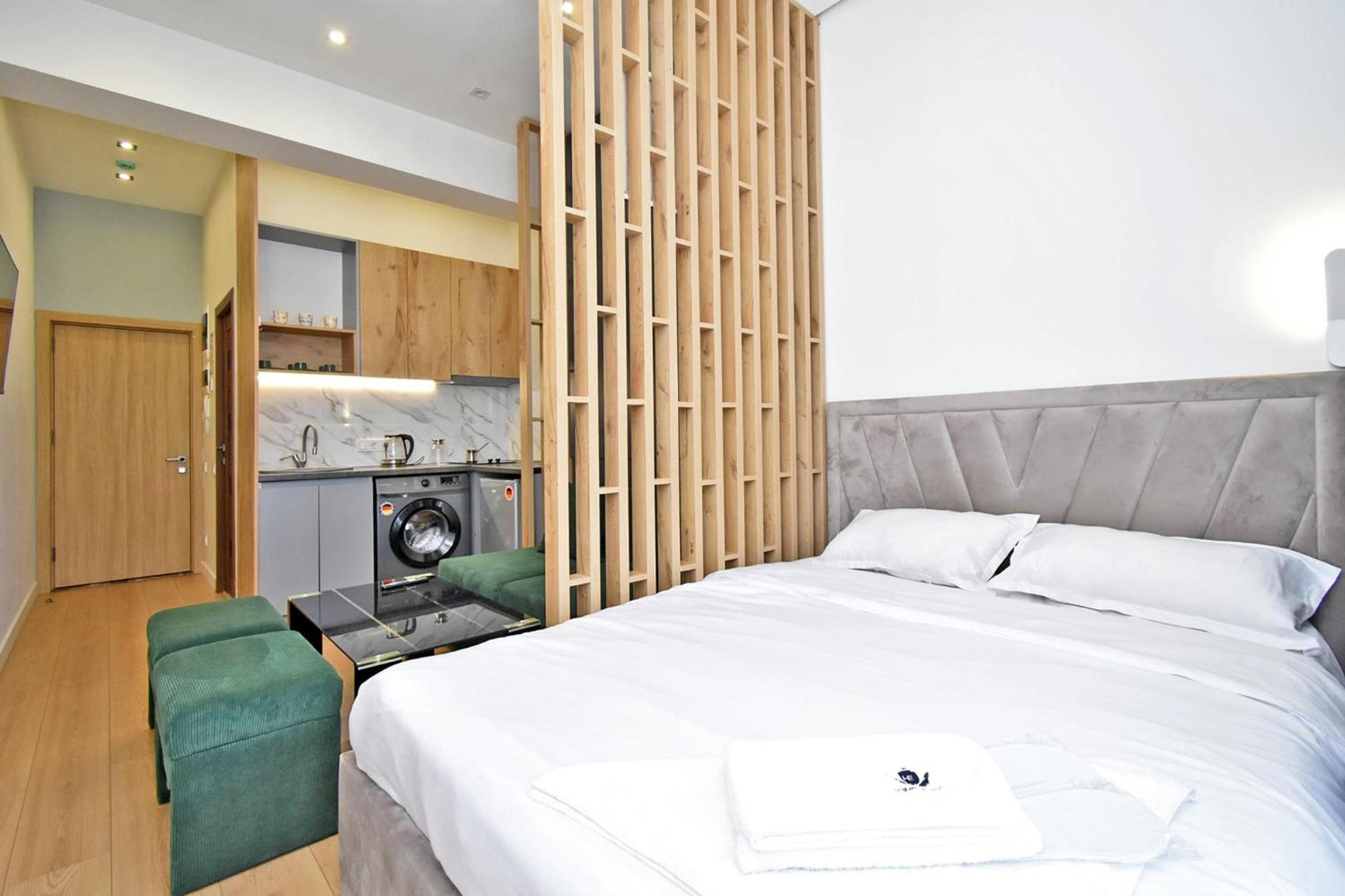 Wooden rest 9