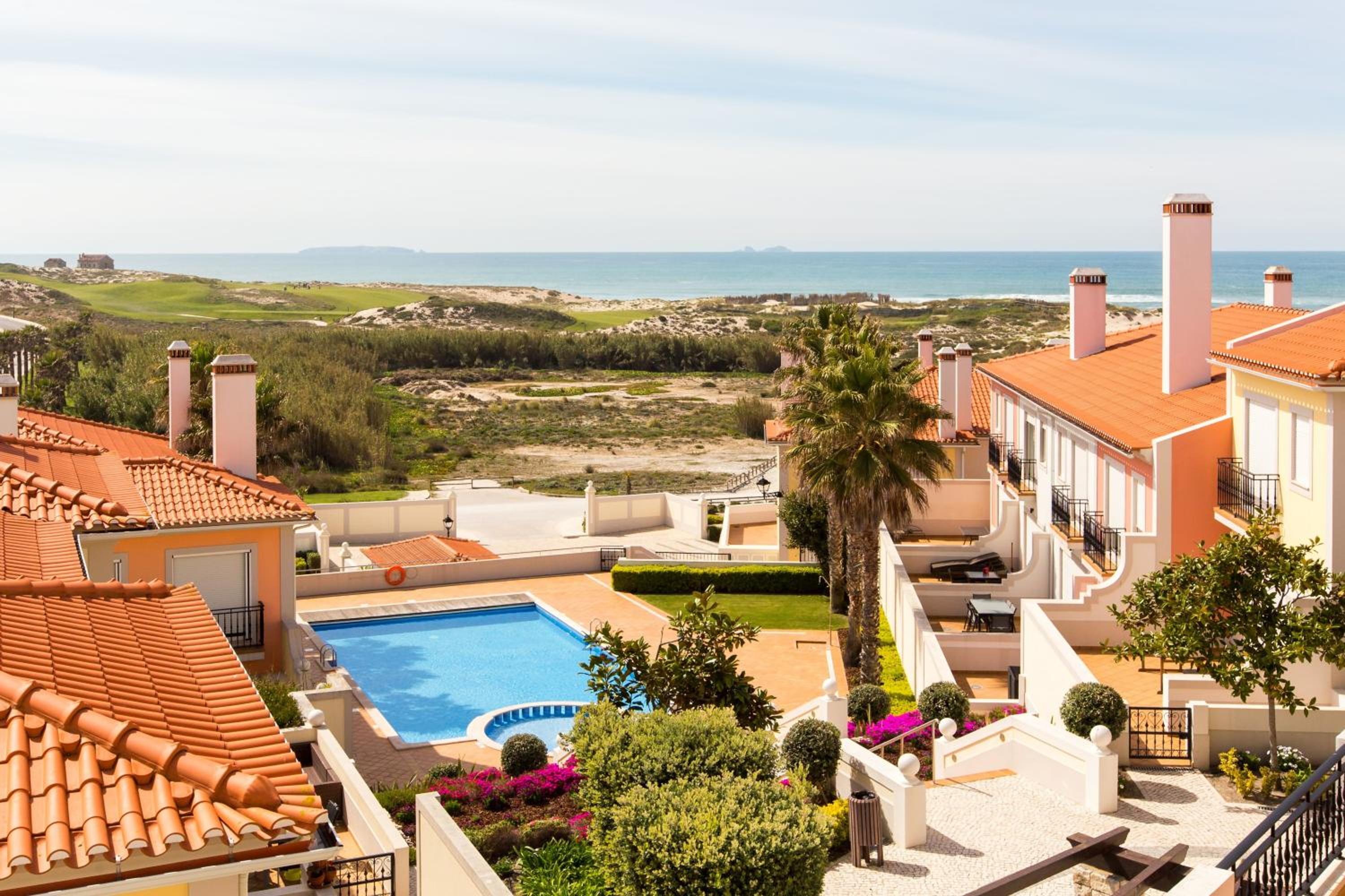T2 sea view, pool, golf, Praia del Rey, Óbidos B10