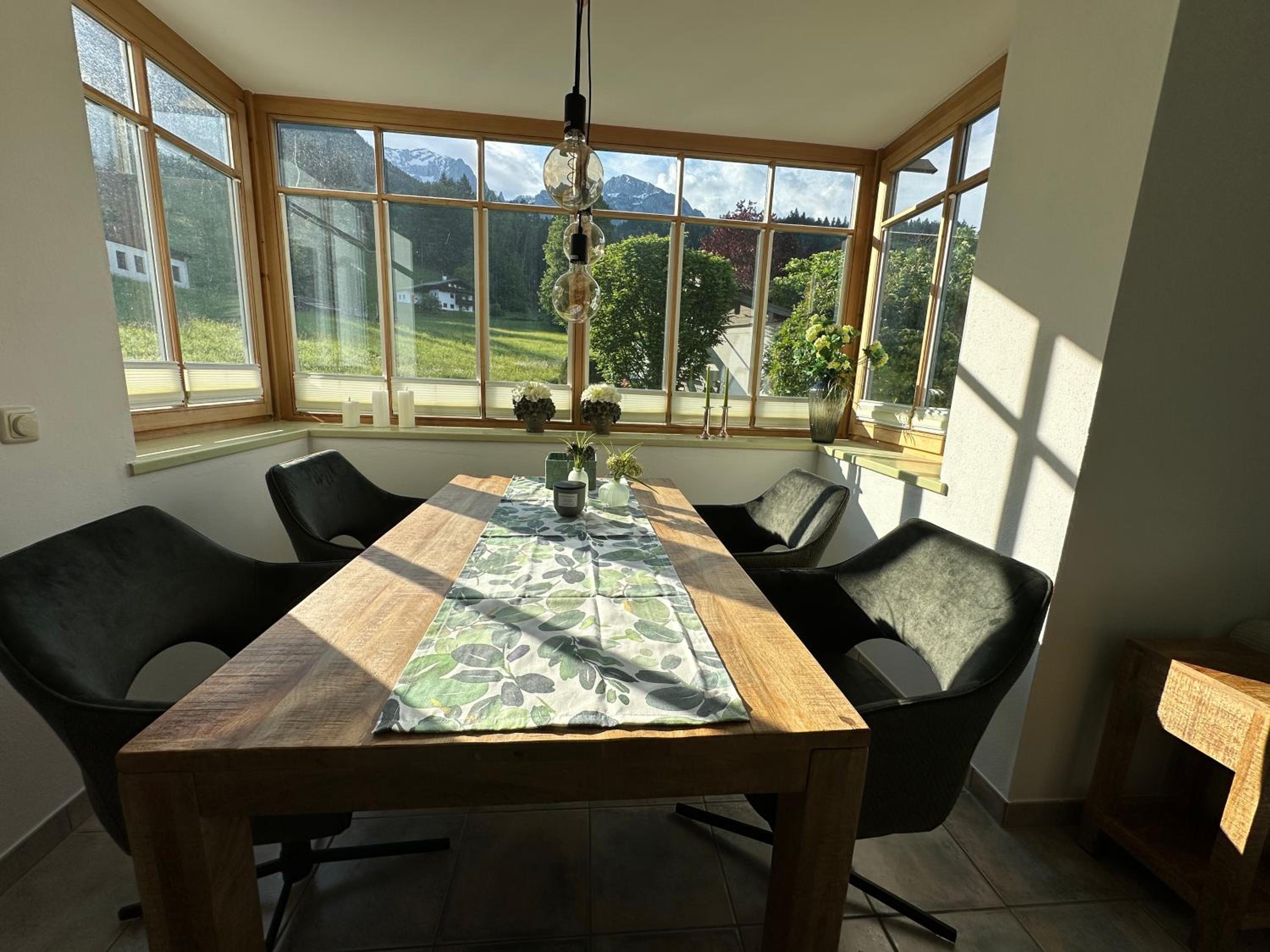Ferienwohnung Marianne Bergpanorama für Paare 60qm