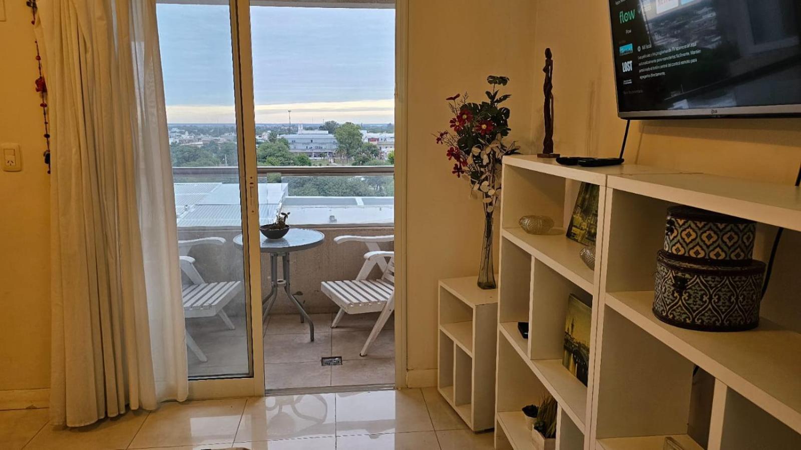 EXCELENTE Y MODERNO DEPARTAMENTO DOS DORMITORIOS en el CENTRO
