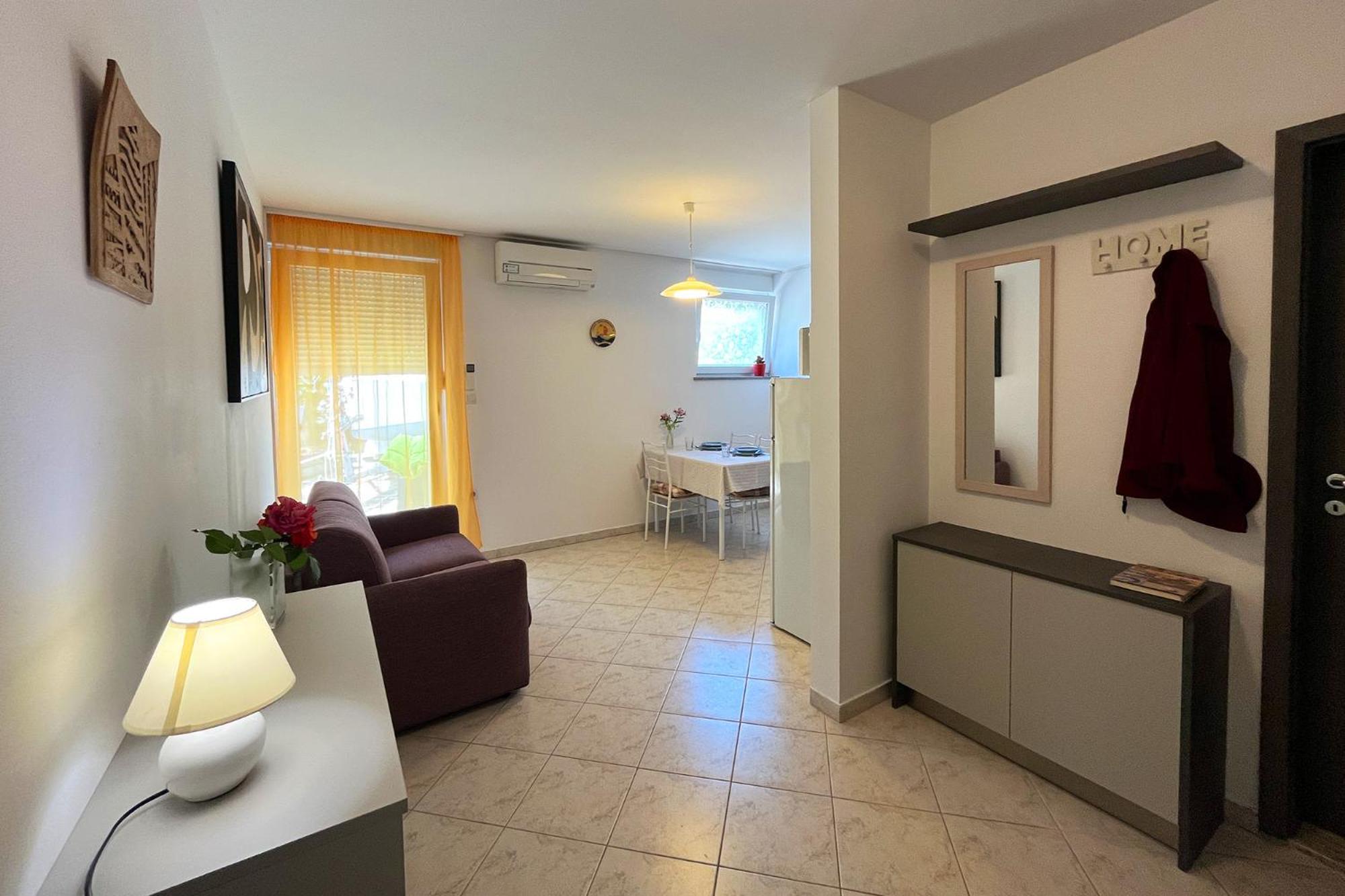 Holiday apartment for families and couples in Pula, Štinjan view 4
