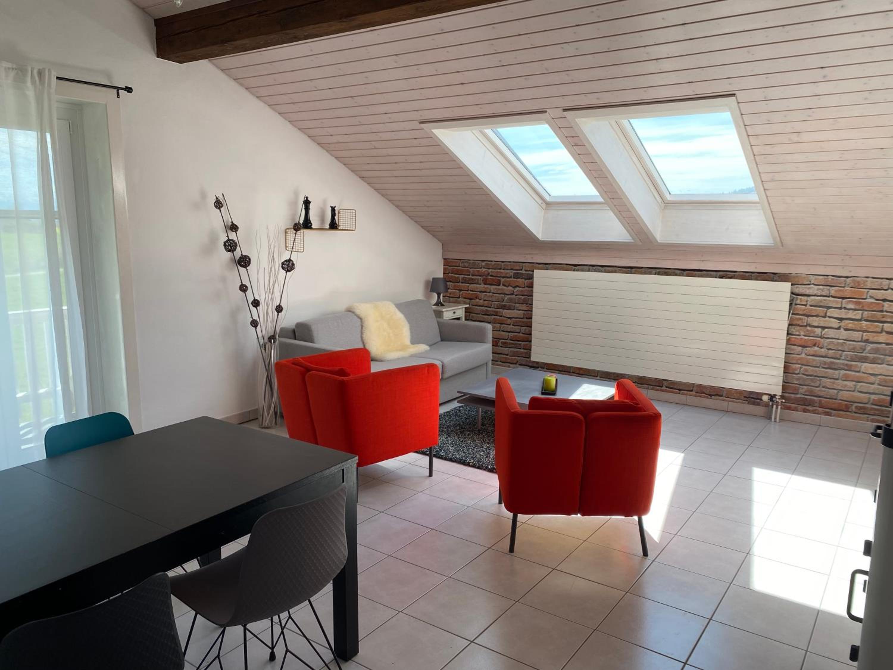 Appart' dans maison familiale