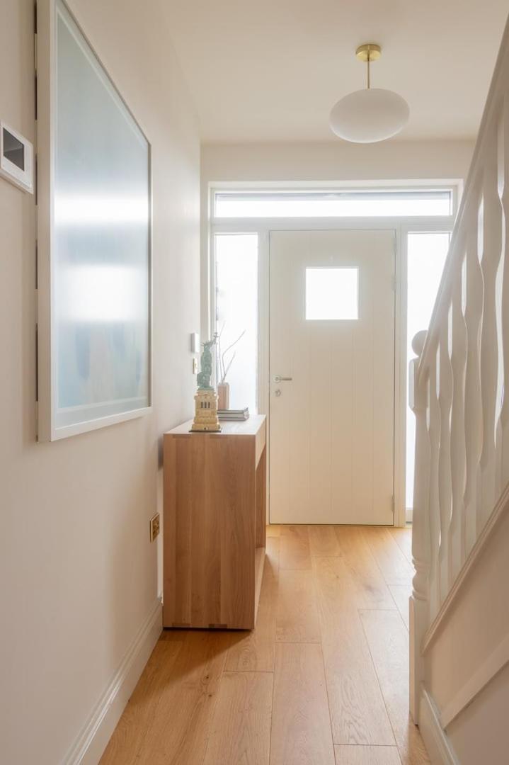 GuestReady - Amazing house in Sandymount