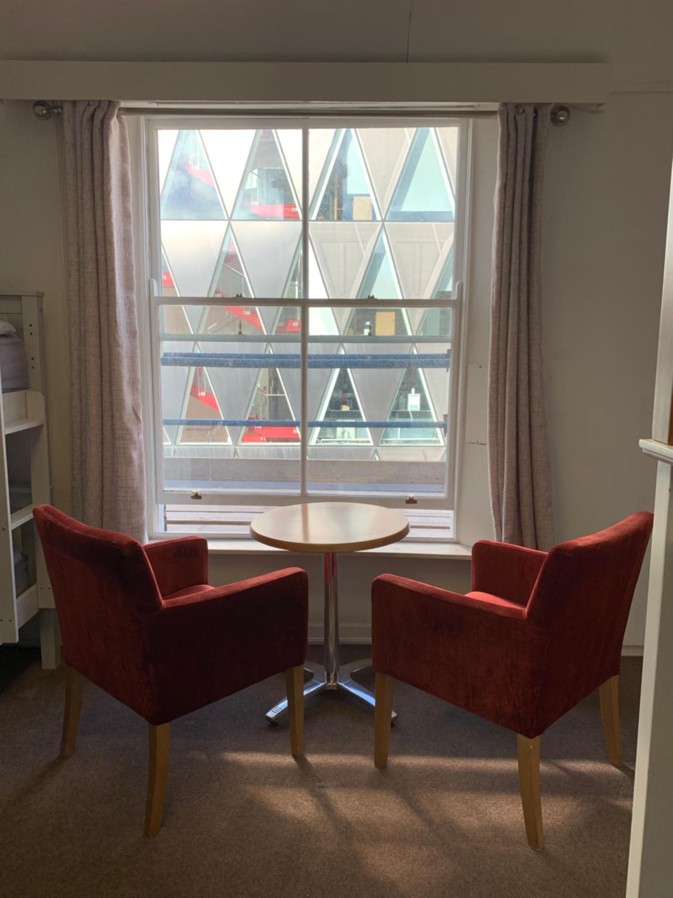 Eden Quay Guesthouse Private Rooms