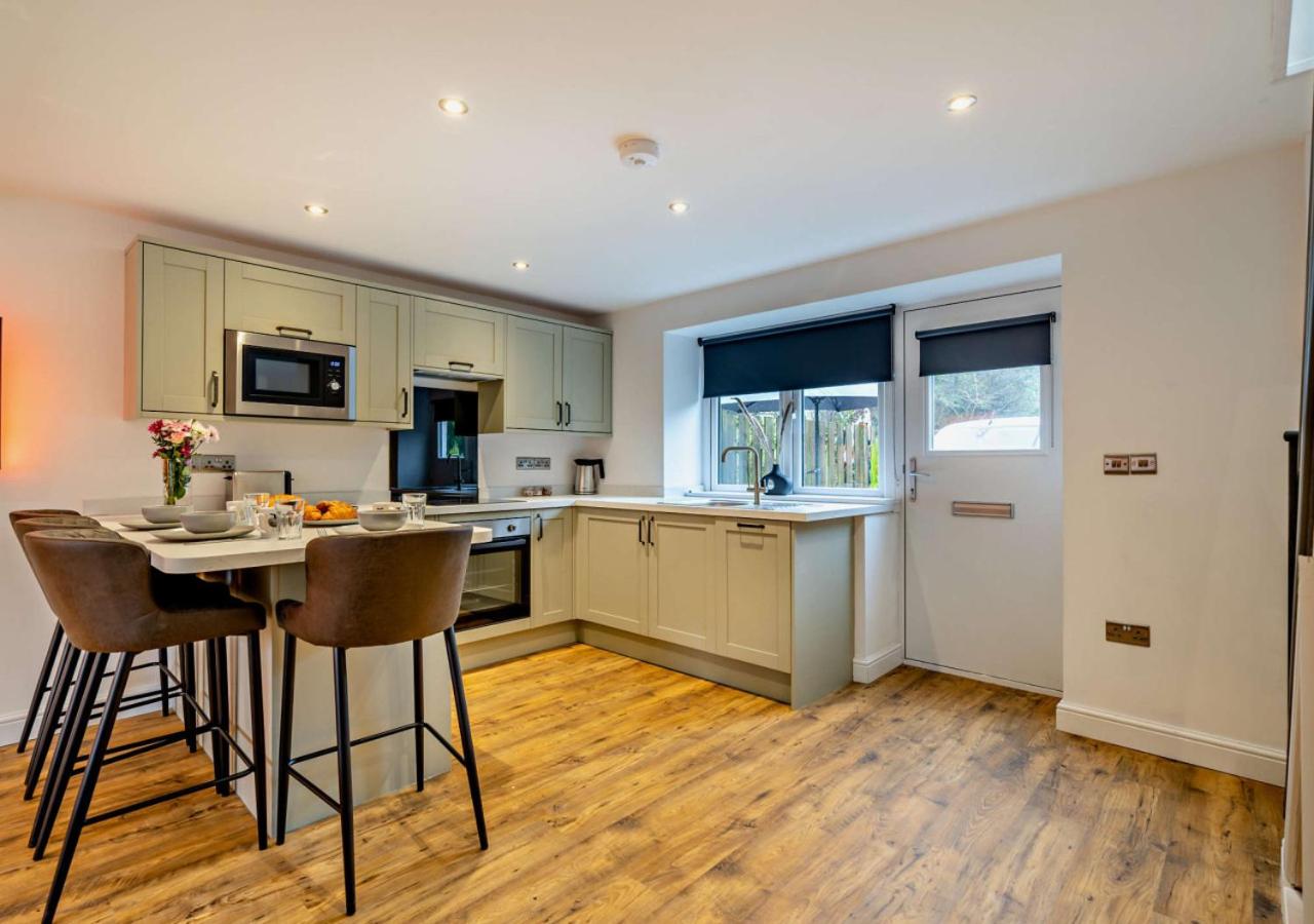 The Coach House - Steel Green view 5