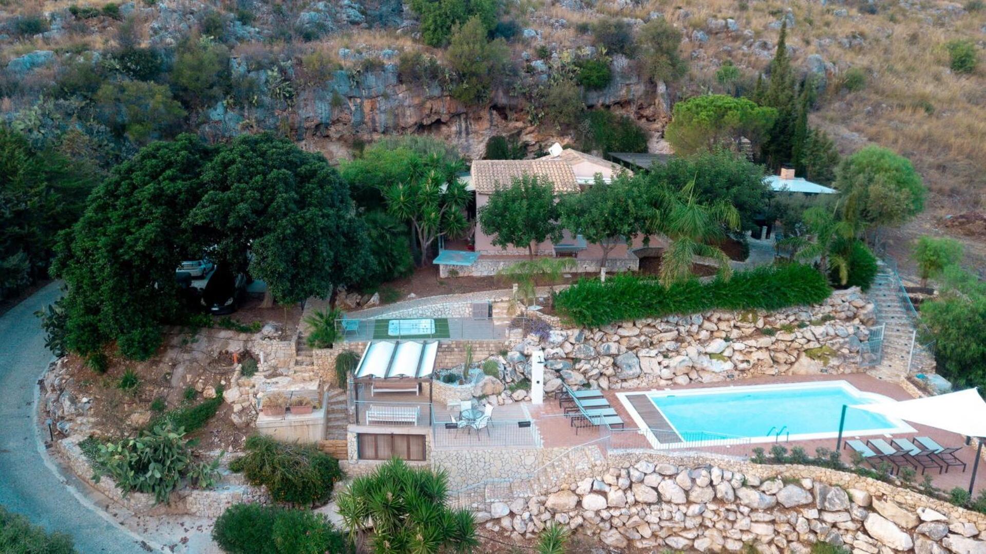 Villa Petra by PosarelliVillas