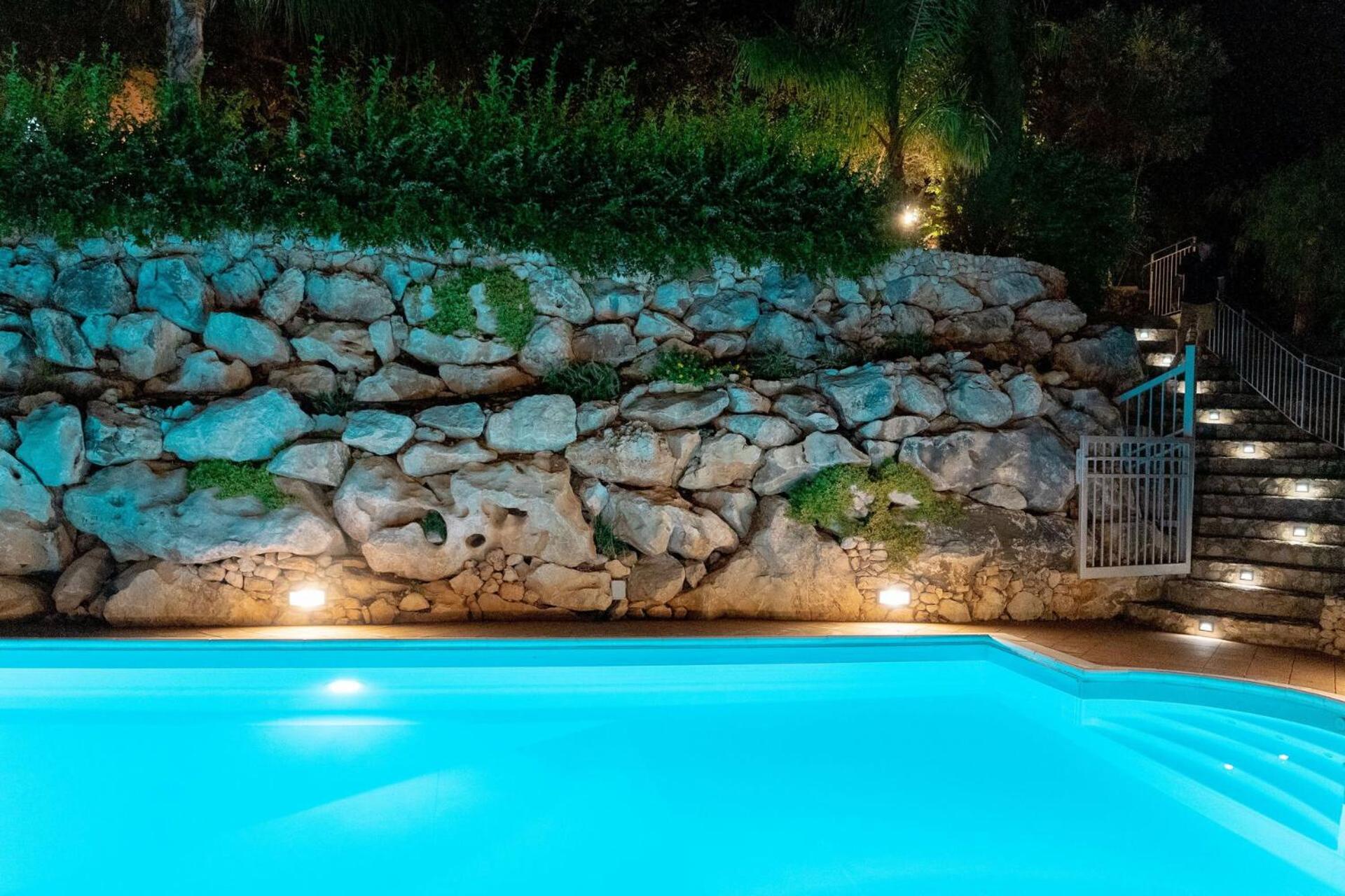 Villa Petra by PosarelliVillas