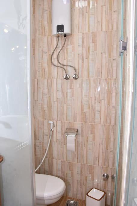 Stylish 2BR Apt in Downtown - Royal 2