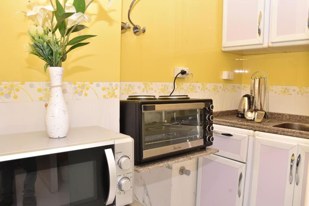 Stylish 2BR Apt in Downtown - Royal 2