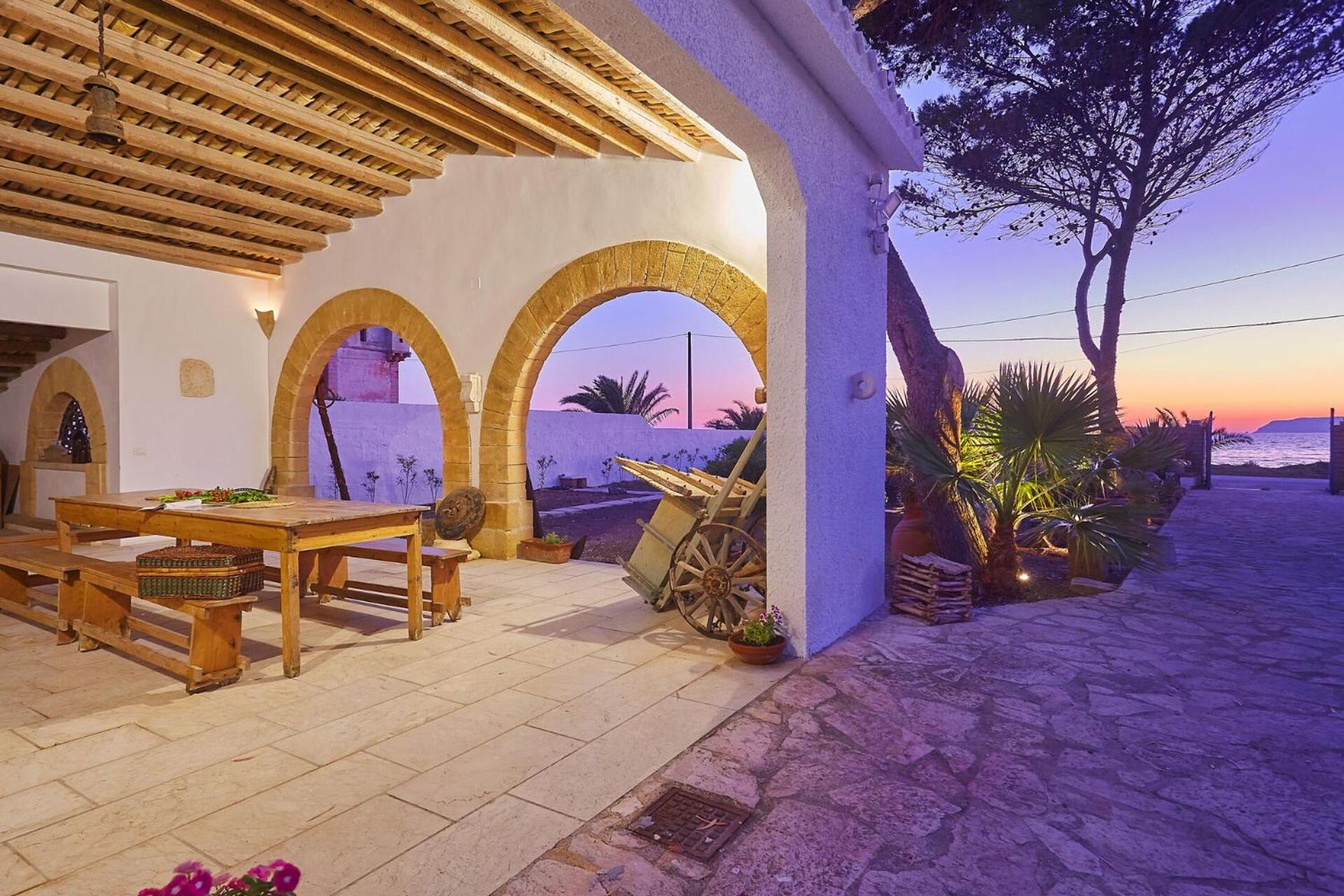 Villa Maraus by PosarelliVillas
