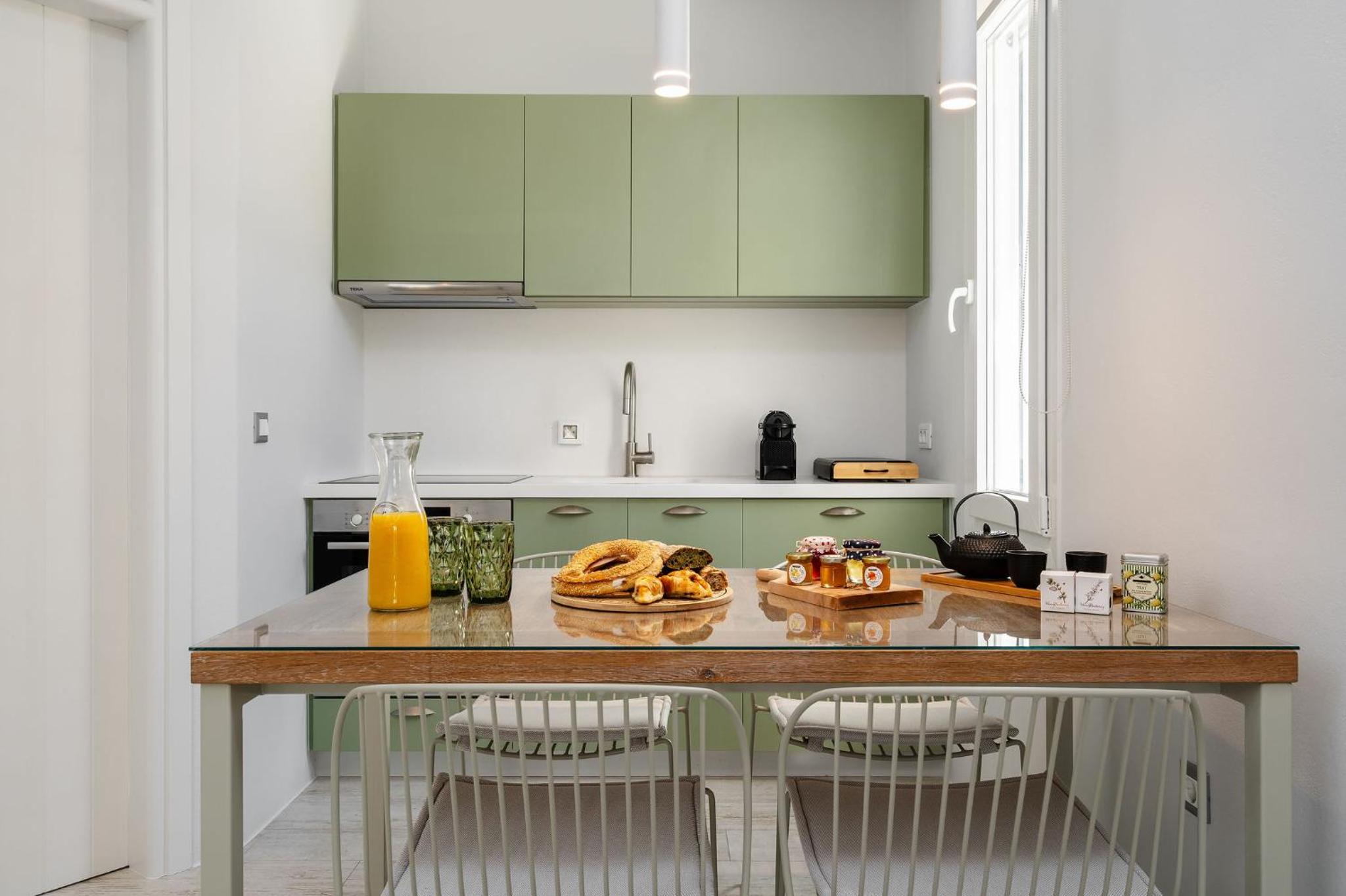 Sunday Luxury Suites photo 4