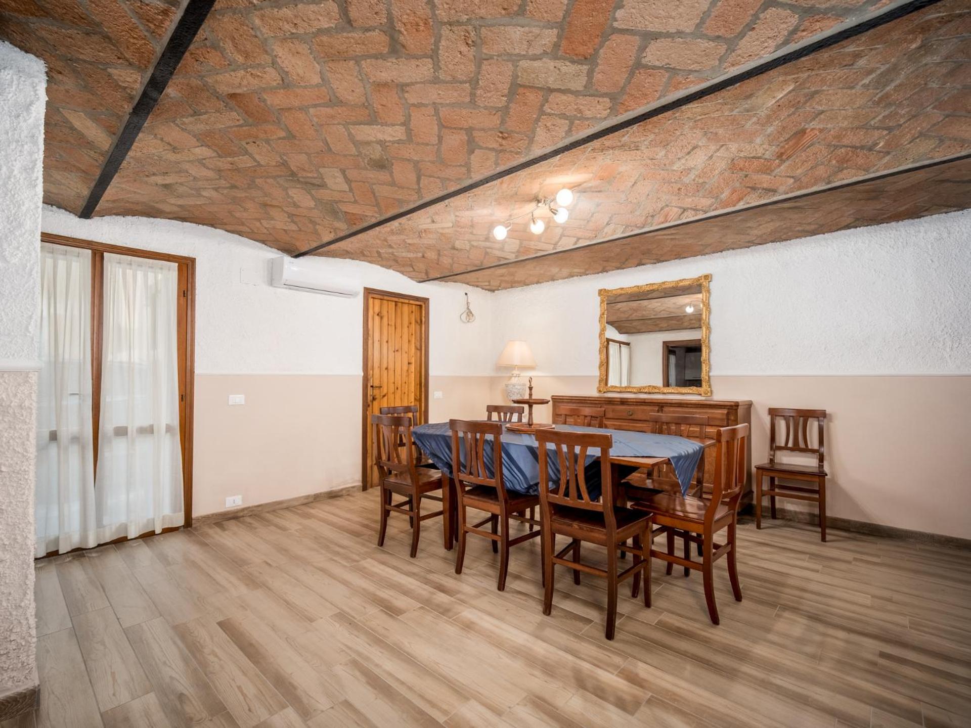 J-Guest House