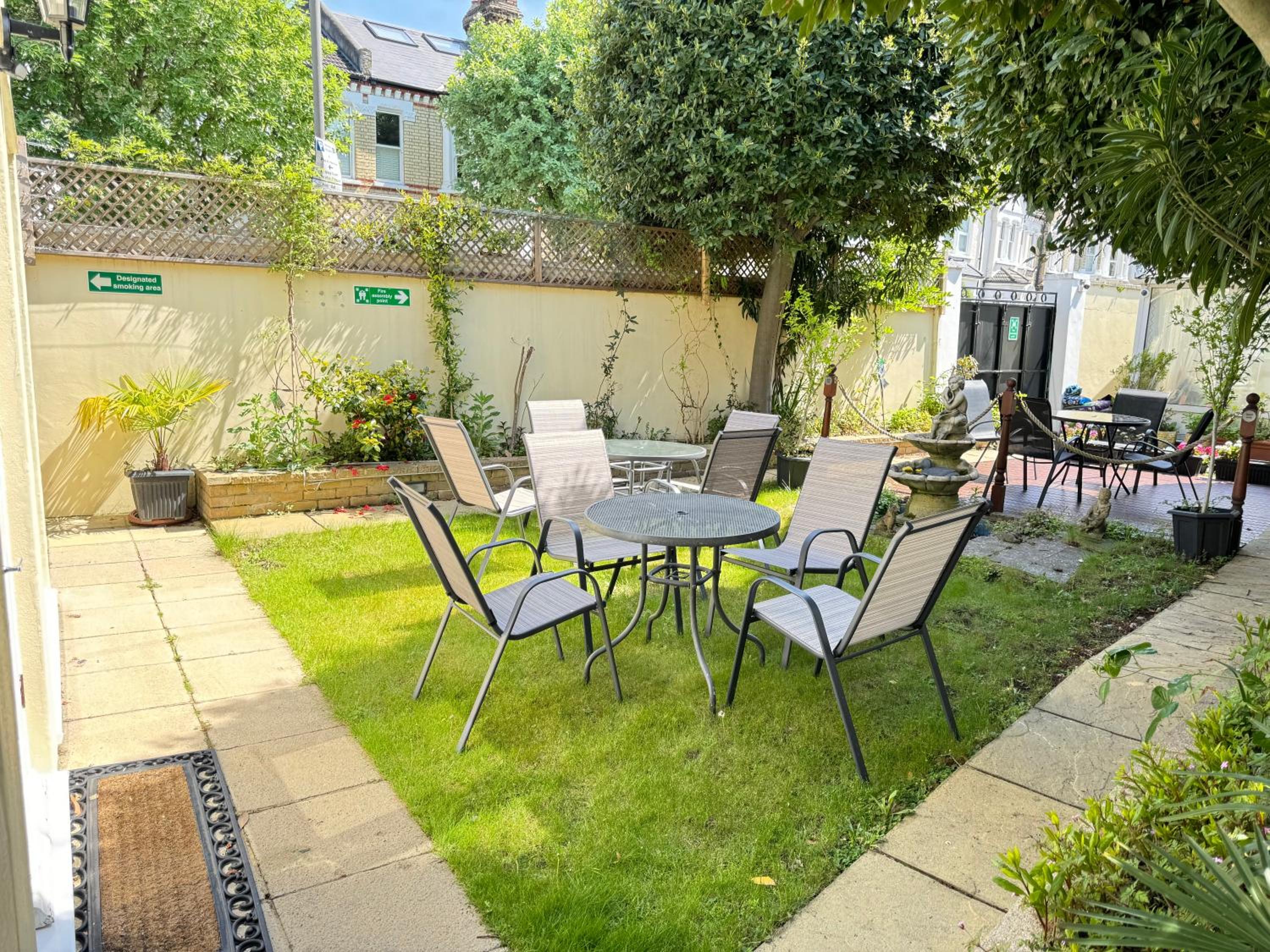 outdoor bbq area