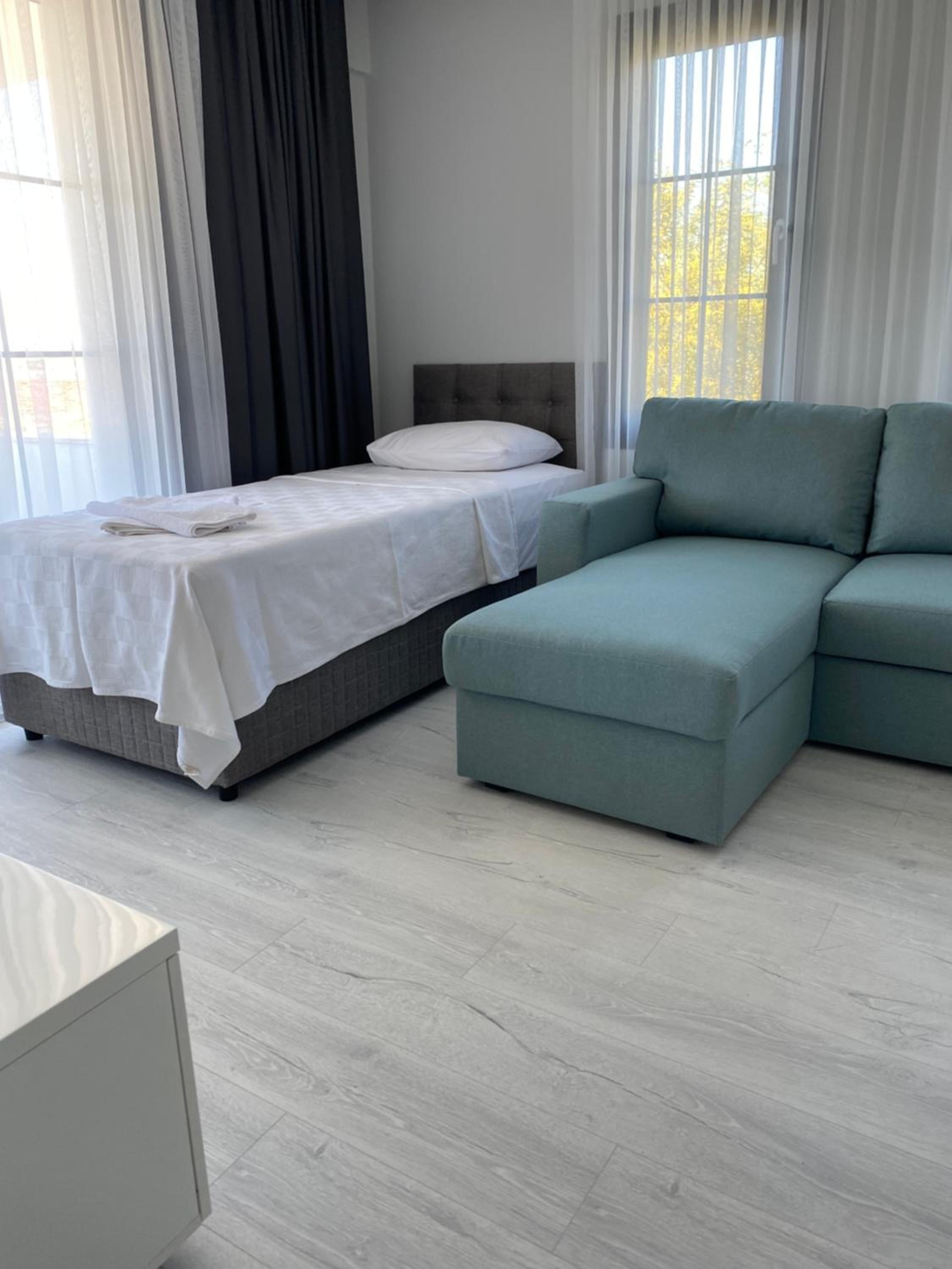Cicek Apart Hotel - Image 30
