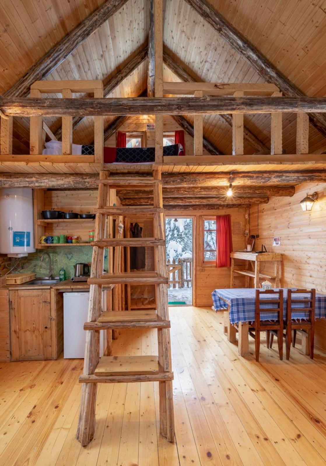Mestia Eco Huts