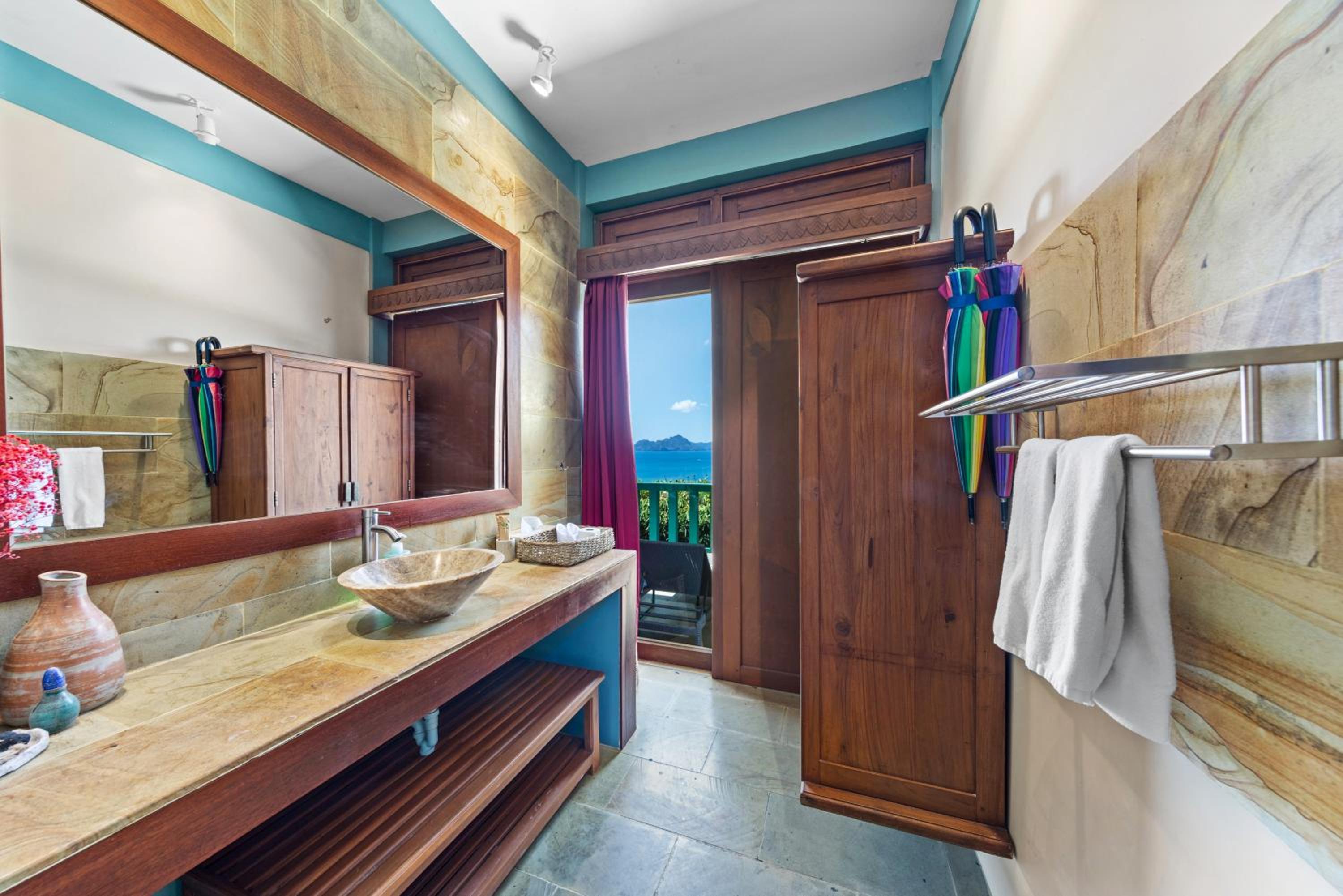 Karuna El Nido Villas — photo 28