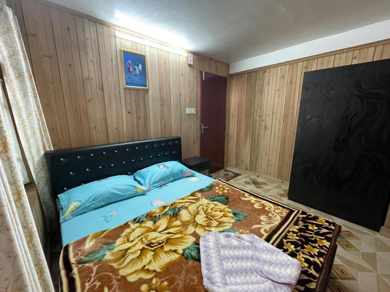 Mountain Manor Homestay view 2