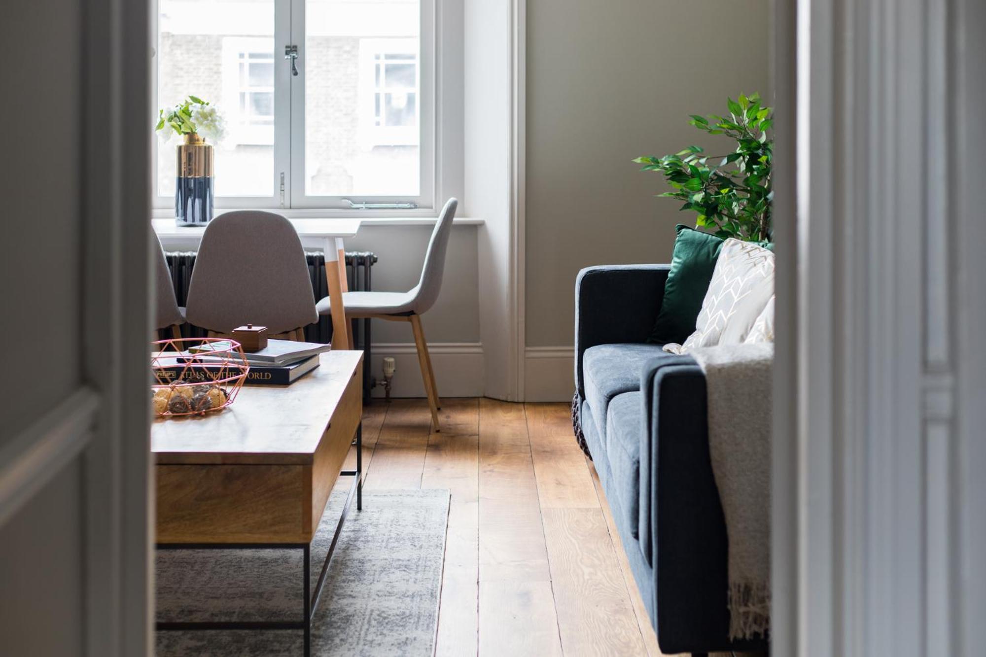 Homely Parkside 2-Bed Apartment in Primrose Hill