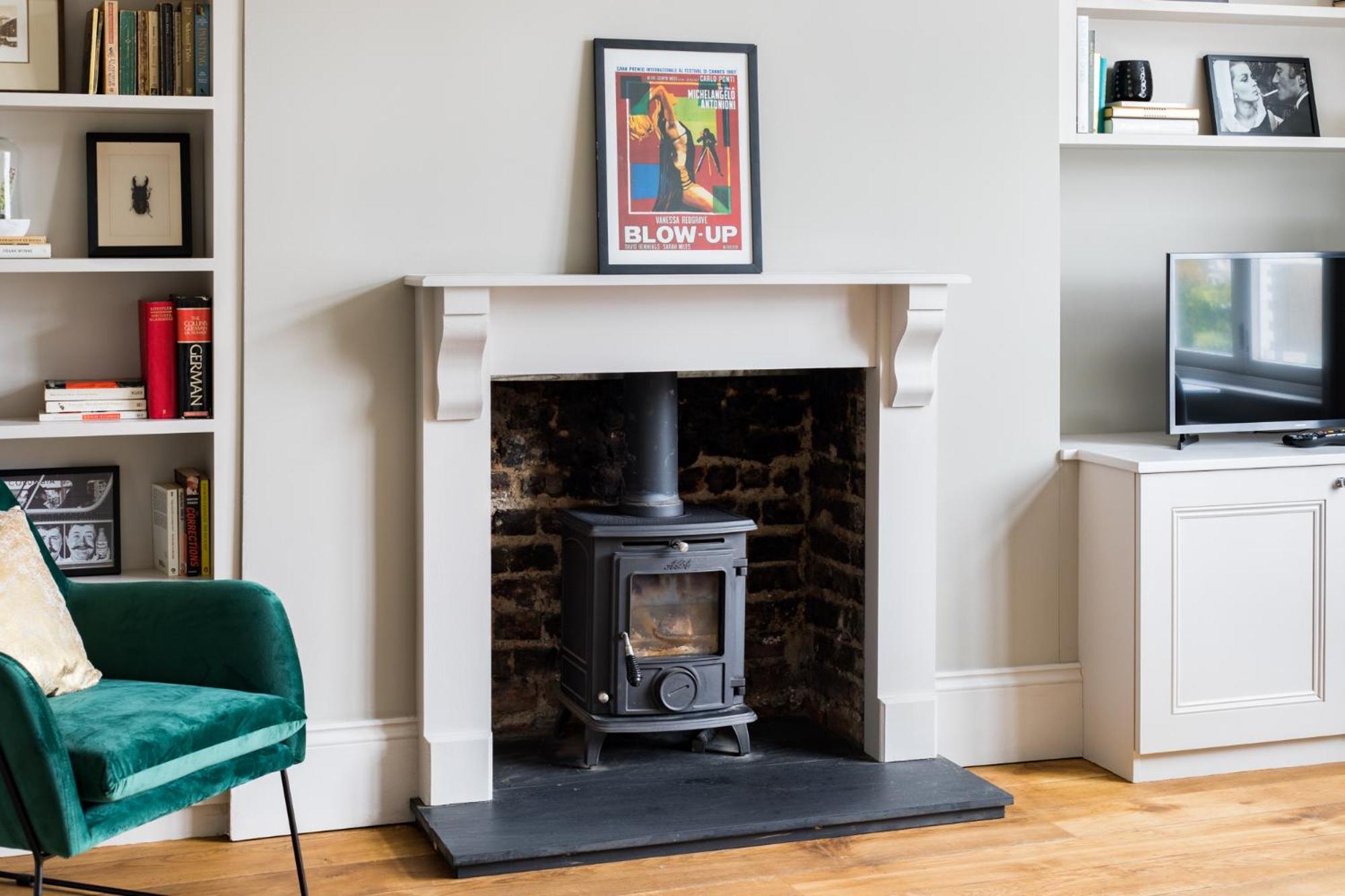 Homely Parkside 2-Bed Apartment in Primrose Hill