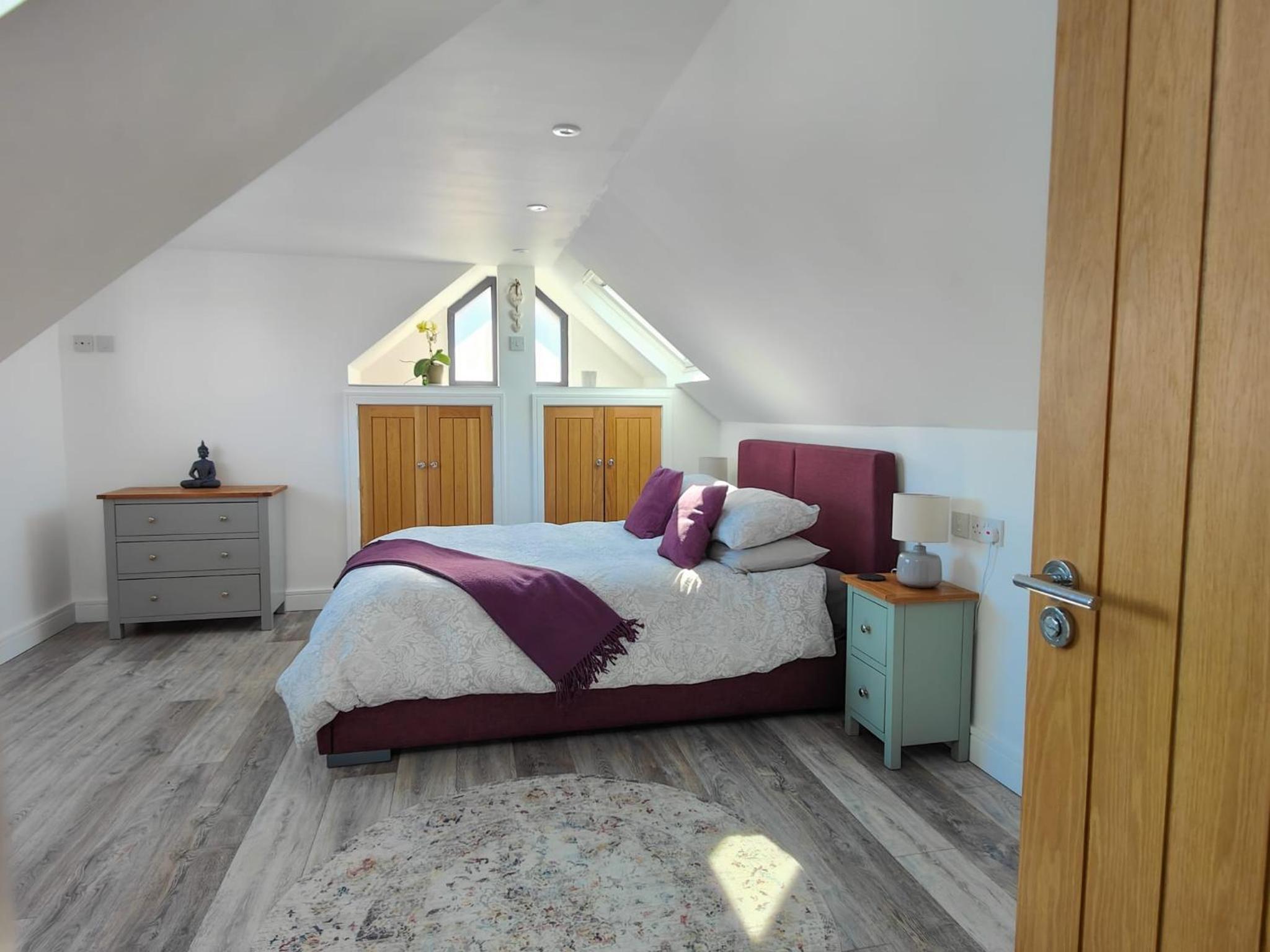 Surfers Lodge - Rest Bay, Porthcawl view 5