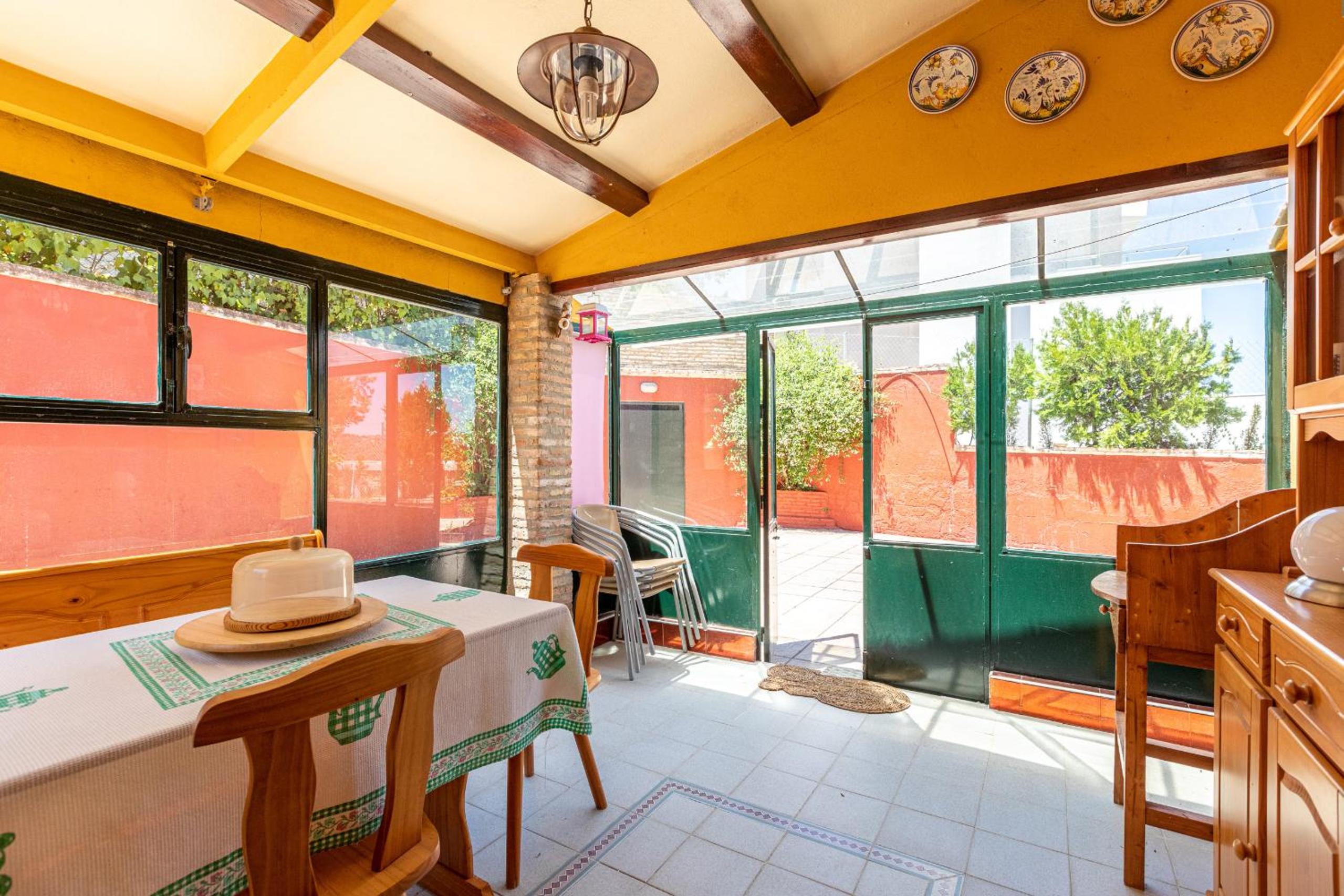 EDomus Luxury Villa