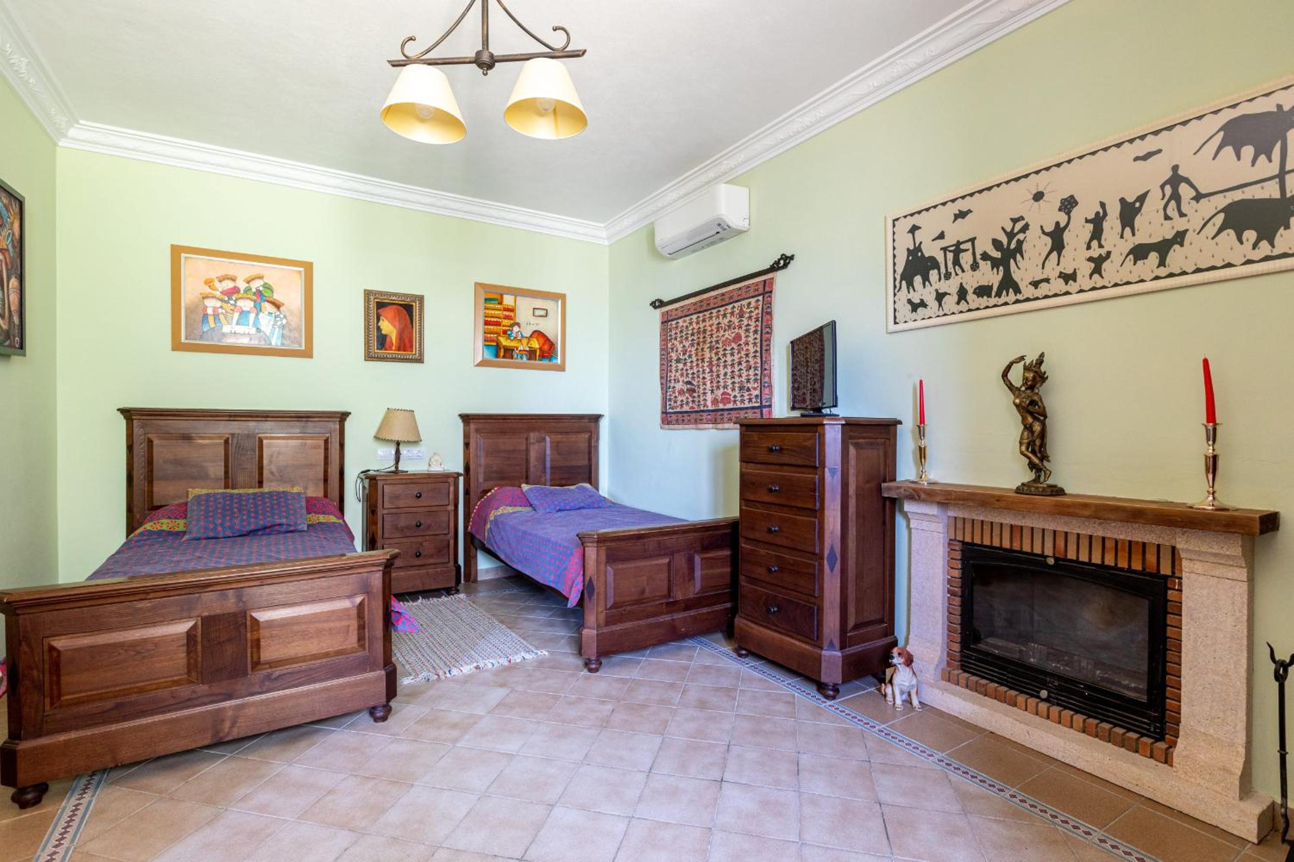 EDomus Luxury Villa