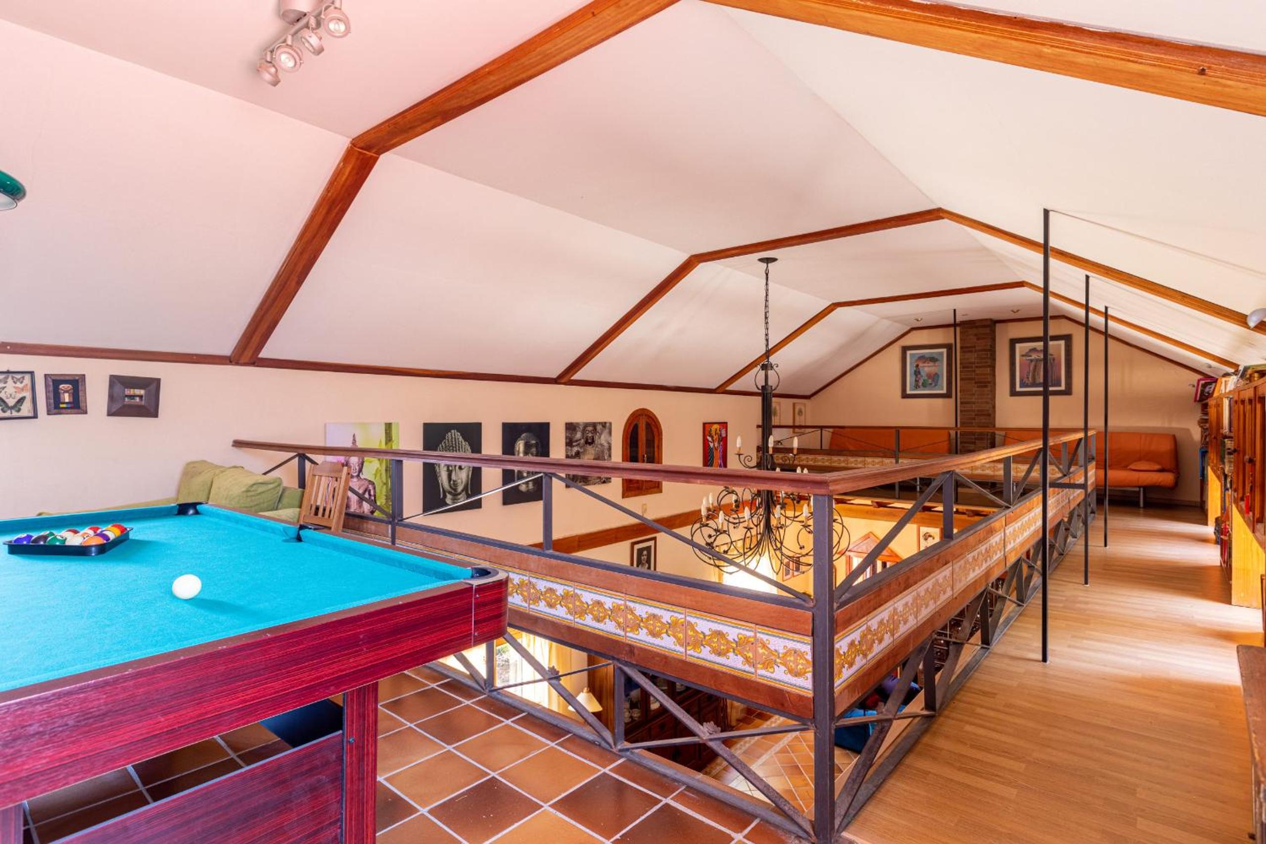 EDomus Luxury Villa