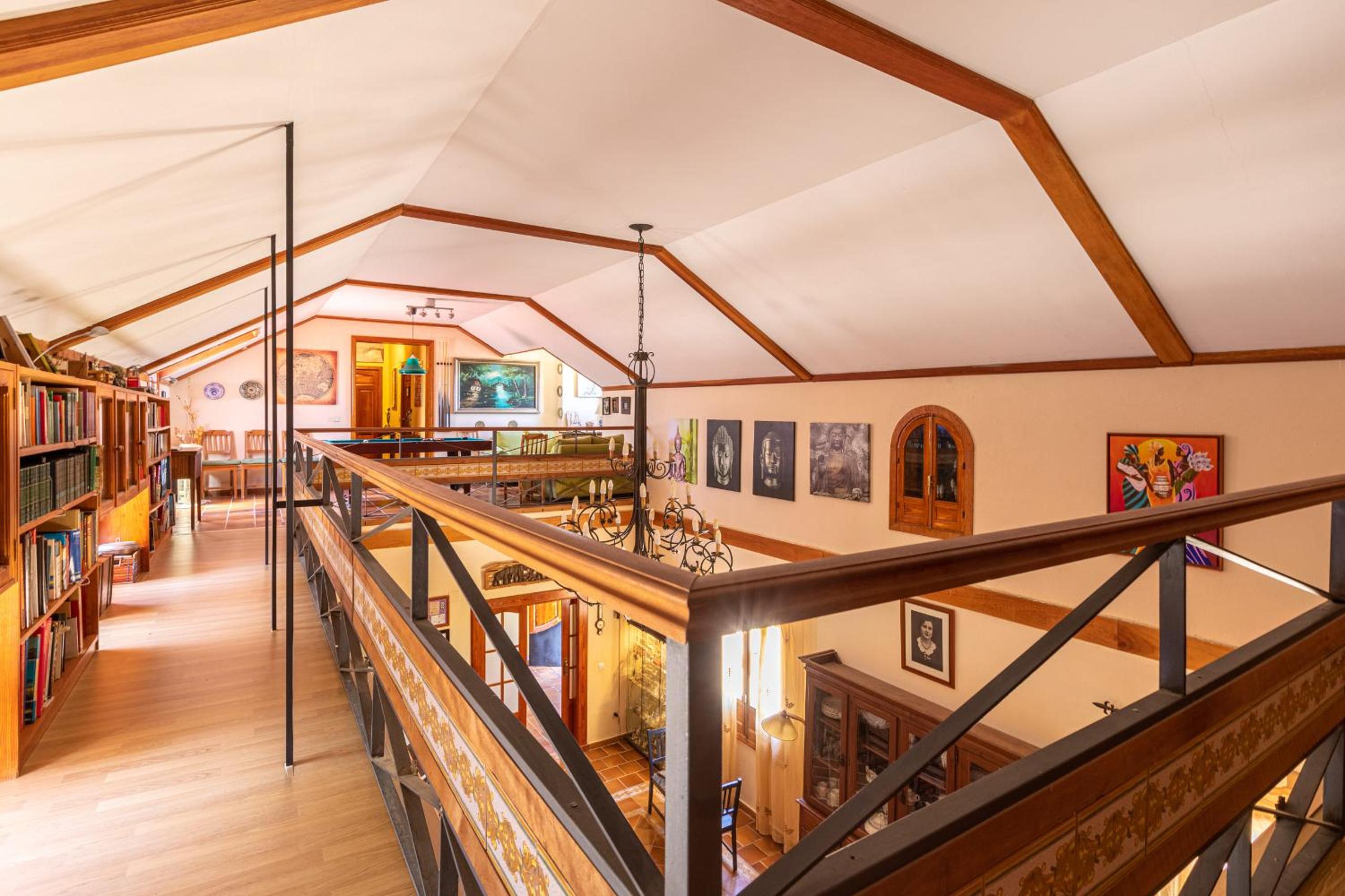 EDomus Luxury Villa