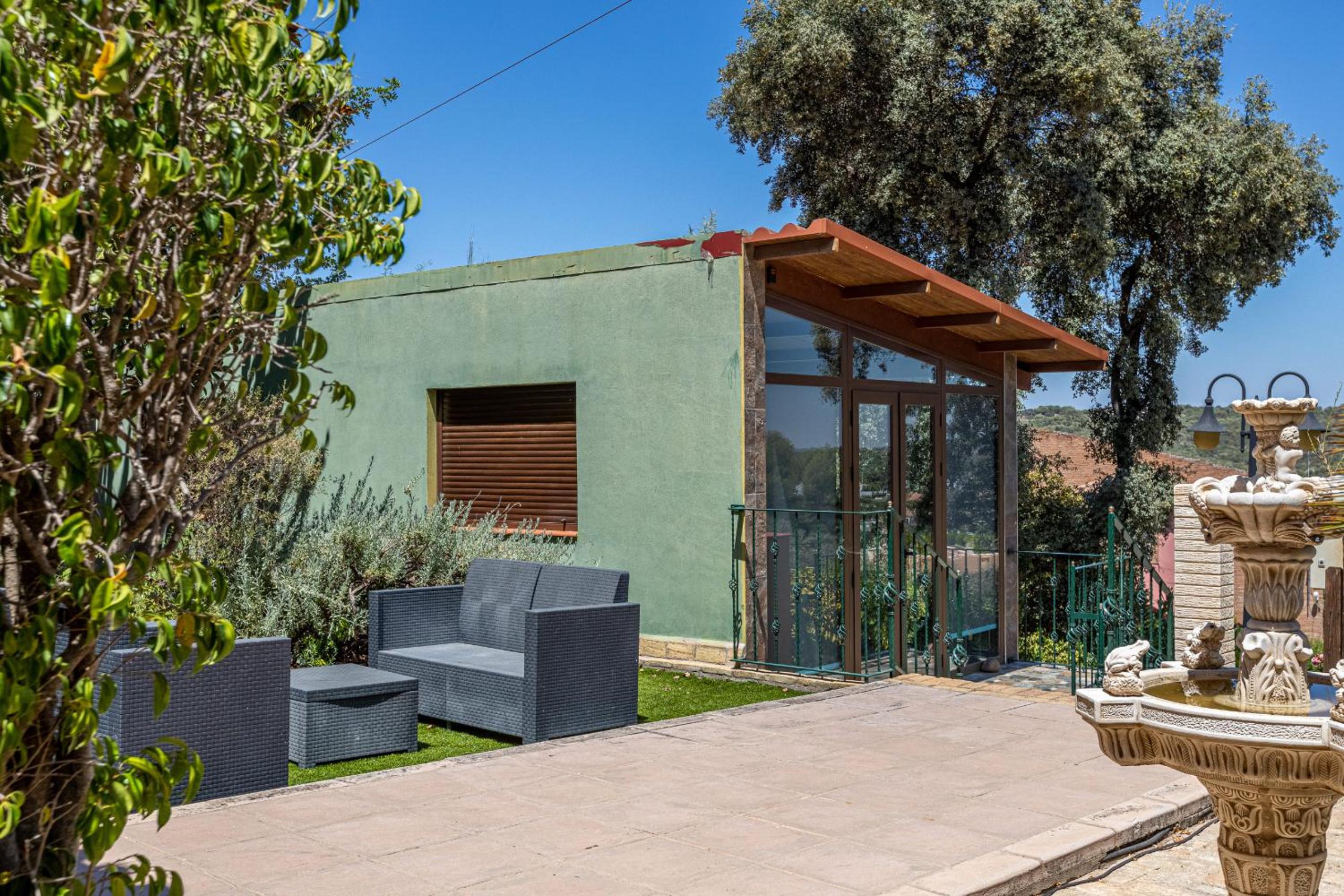 EDomus Luxury Villa